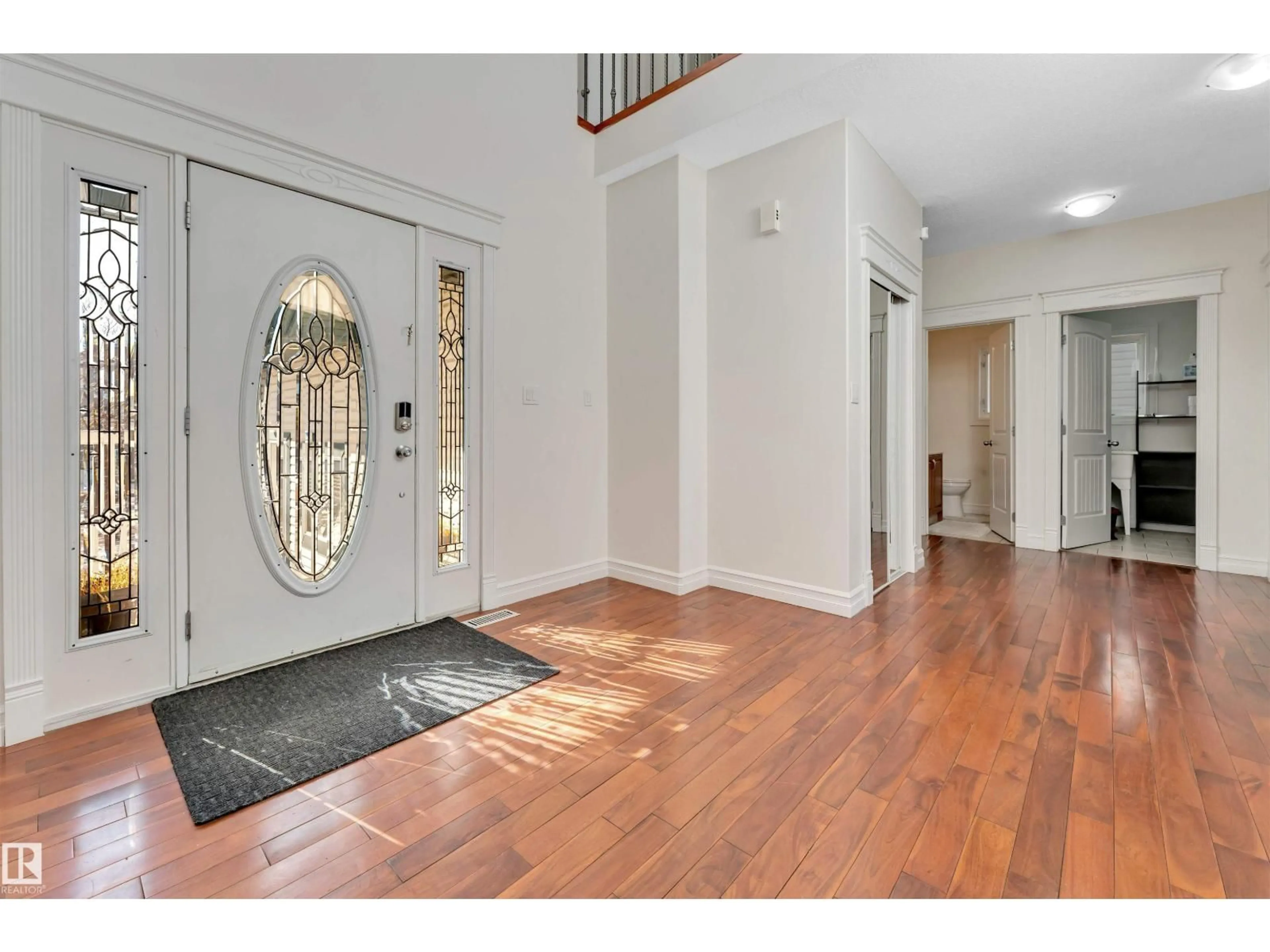 Indoor entryway for 4620 160 AV, Edmonton Alberta T5Y3M1