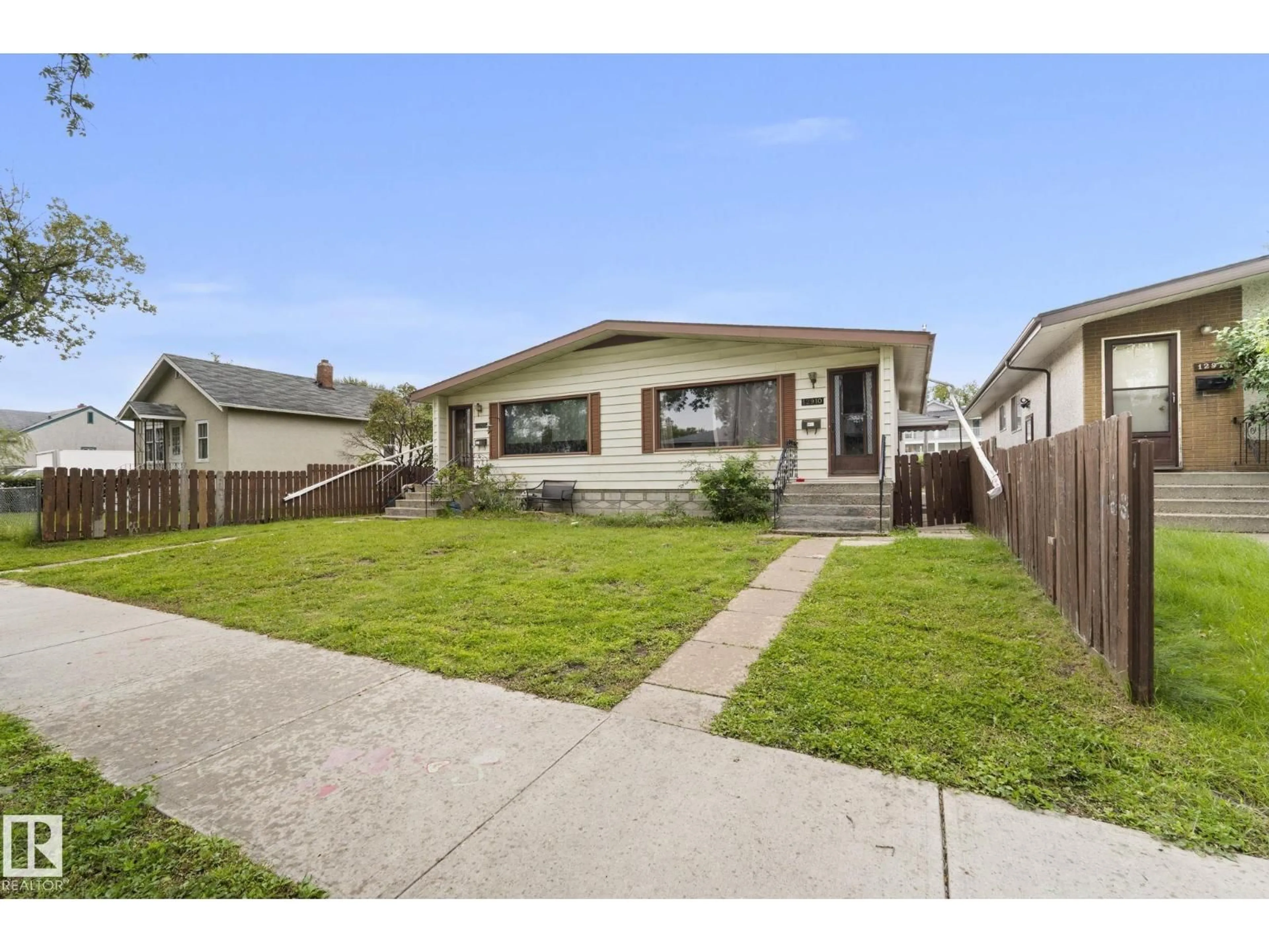 A pic from outside/outdoor area/front of a property/back of a property/a pic from drone, street for NW - 12908 & 12910 102 ST, Edmonton Alberta T5E4J3