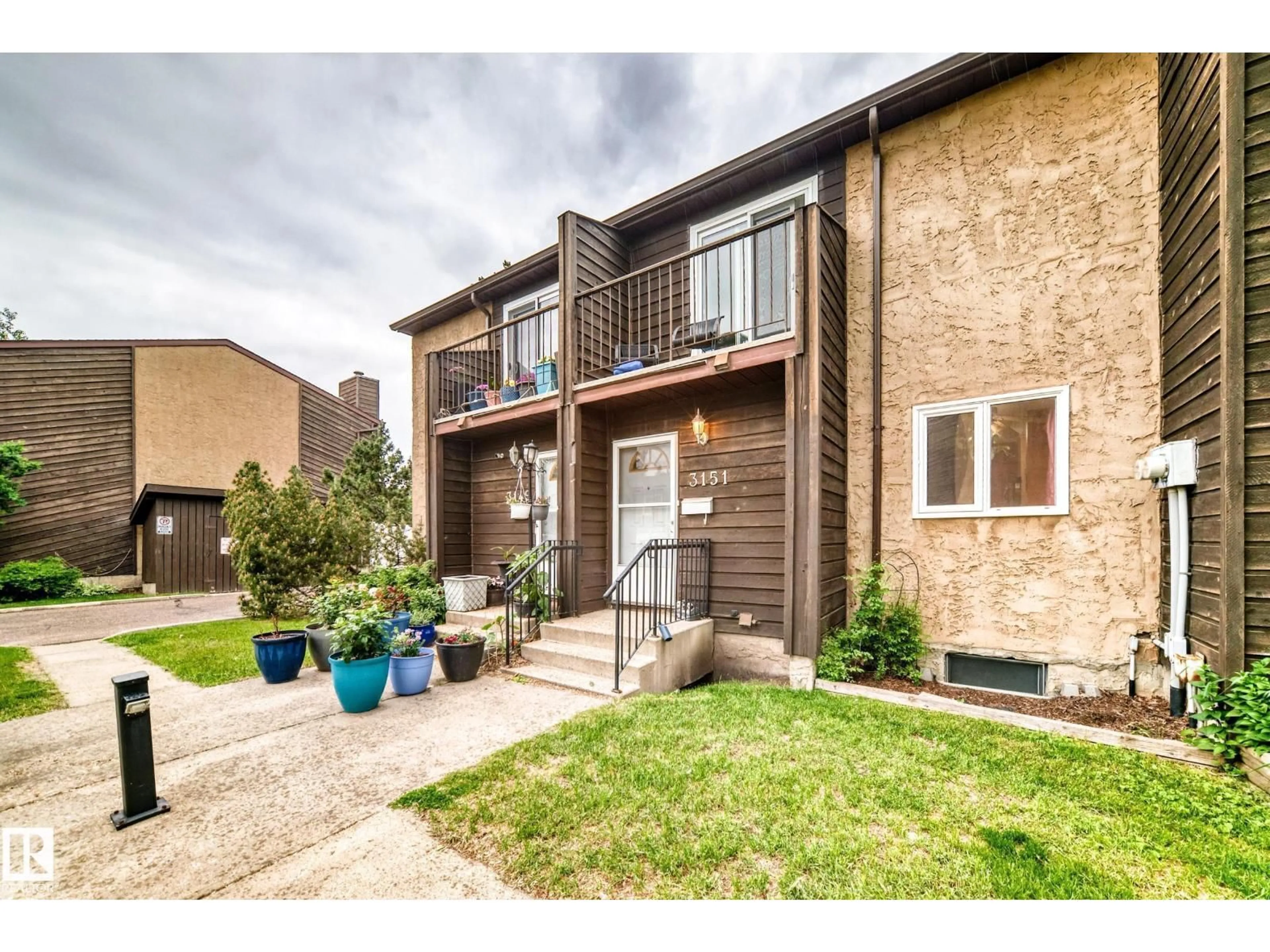 Unknown for 3151 139 AV, Edmonton Alberta T5Y1R4