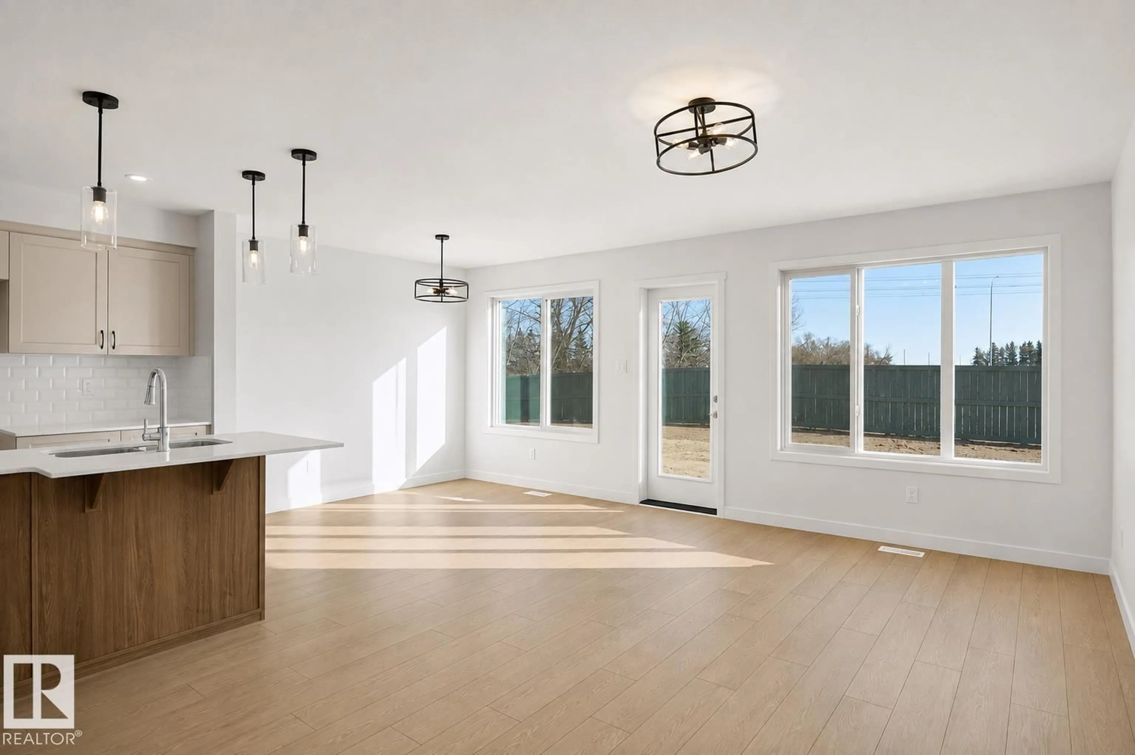 A pic of a room for 33 EMMETT WY, Spruce Grove Alberta T7X3C7