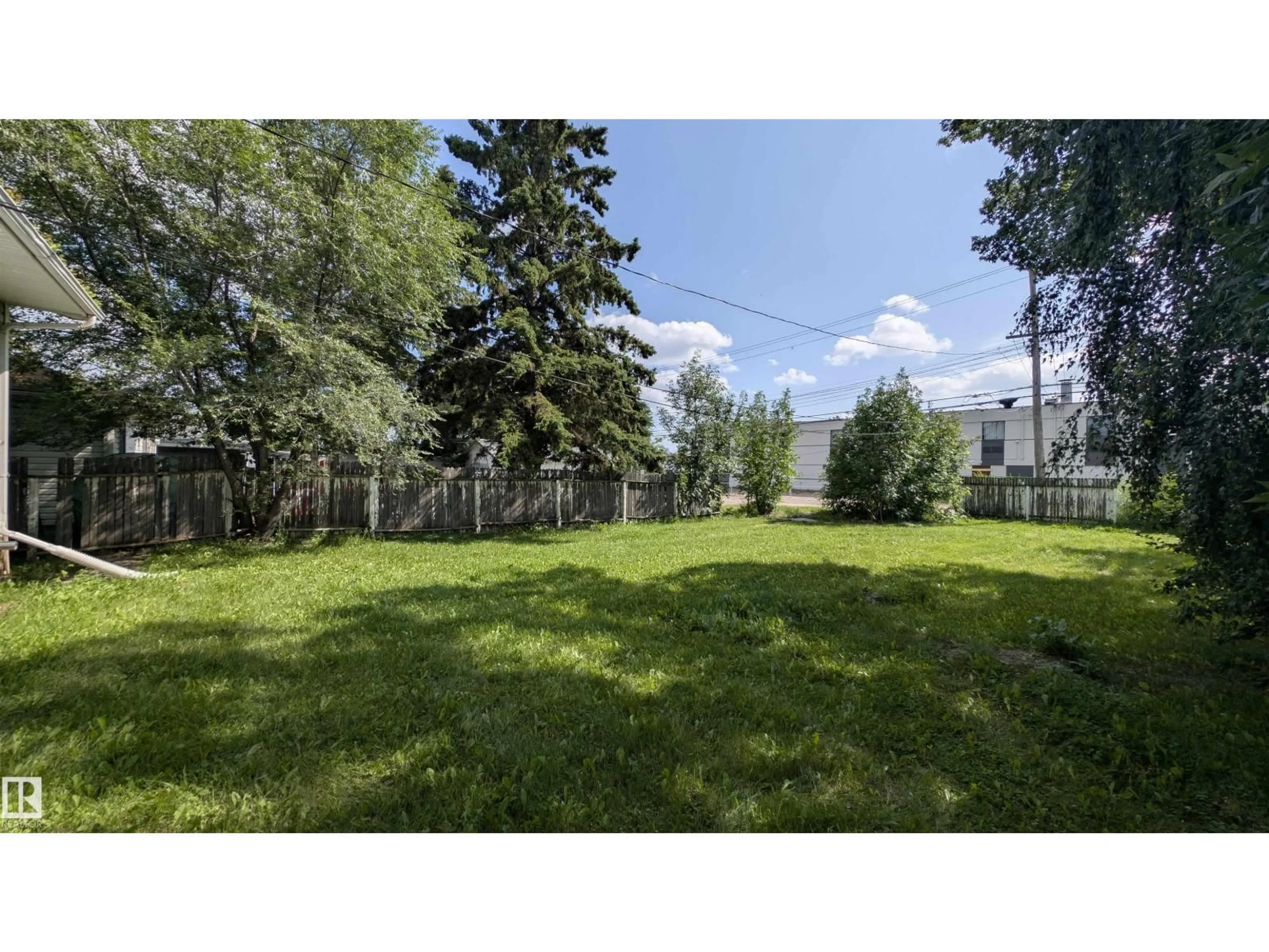 Unknown for 5216 51 AV, Bonnyville Town Alberta T9N2A7