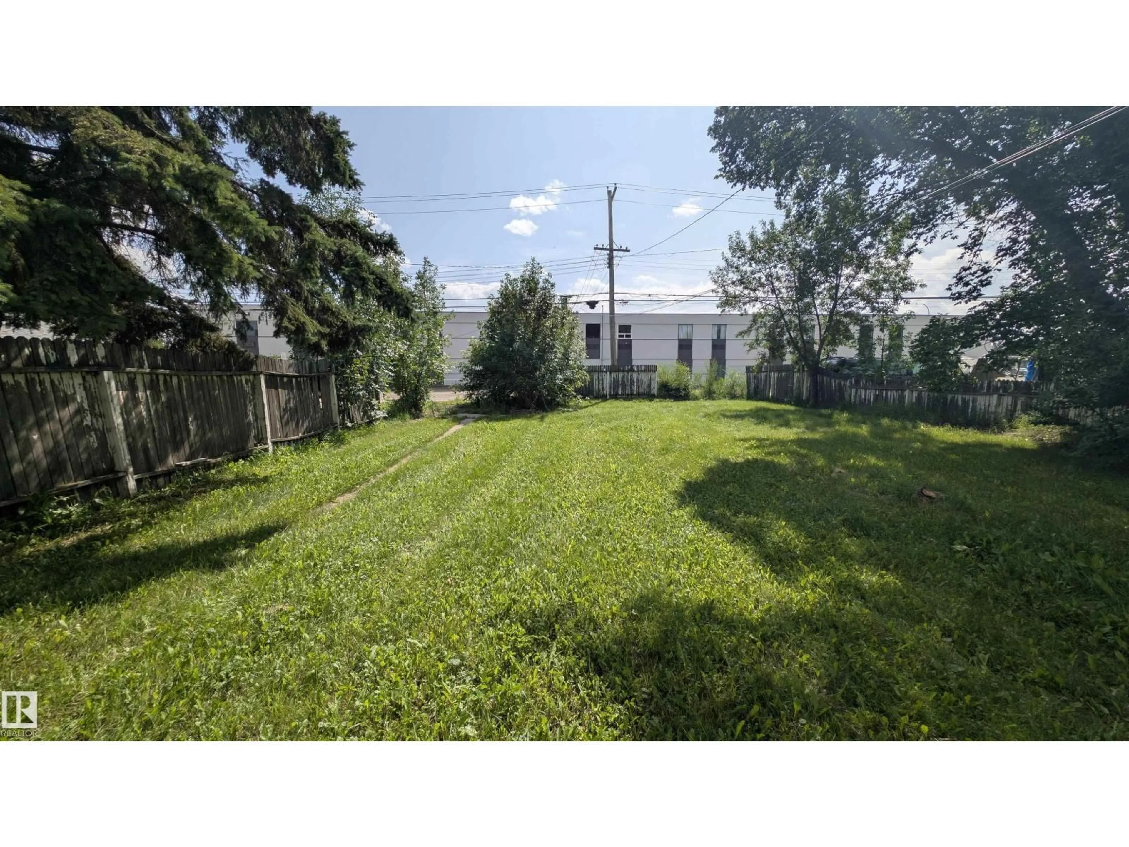A pic from outside/outdoor area/front of a property/back of a property/a pic from drone, unknown for 5216 51 AV, Bonnyville Town Alberta T9N2A7