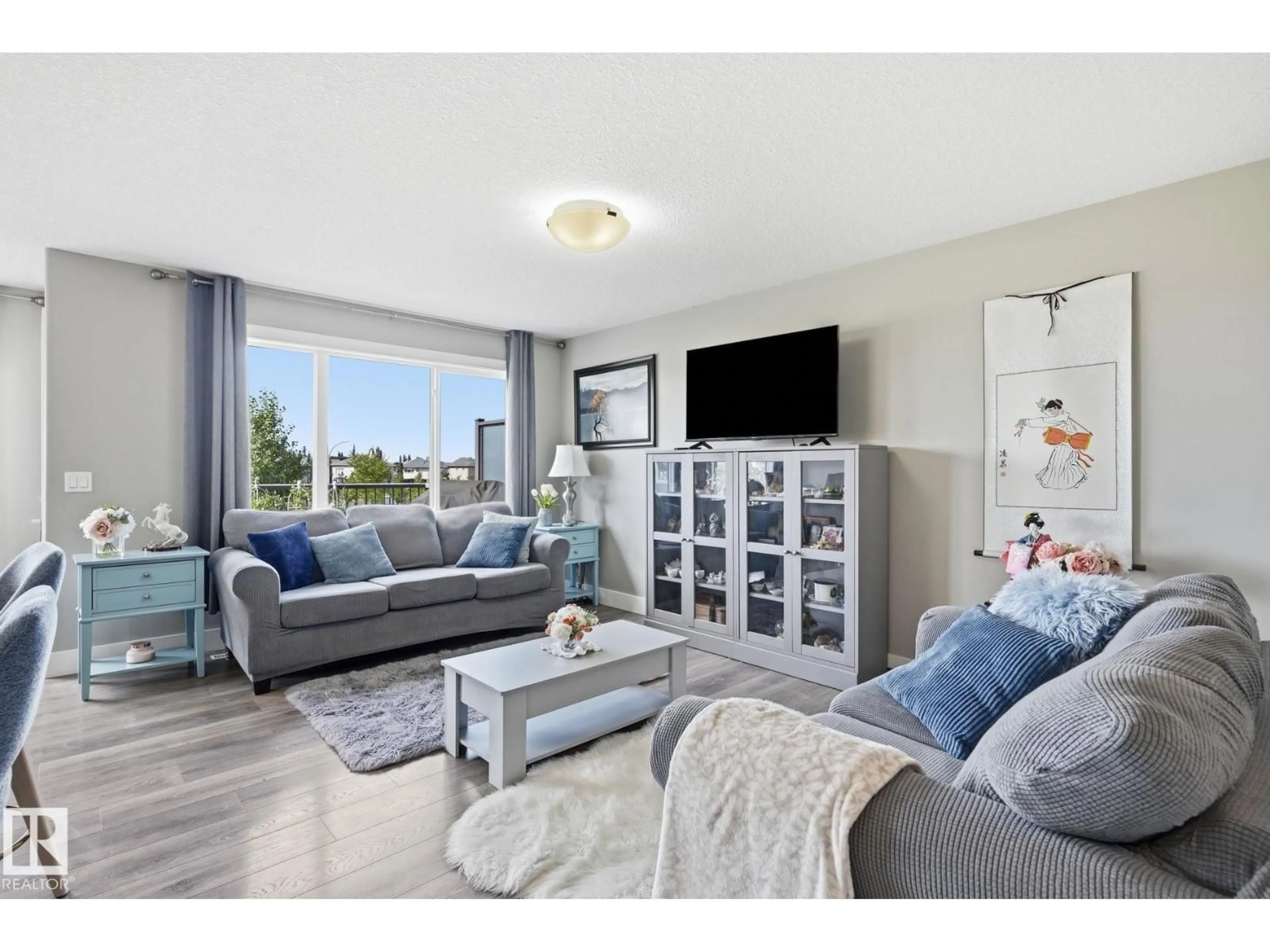 Living room with furniture, unknown for 944 MORRIS WY, Leduc Alberta T9E1G1