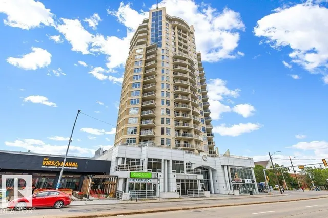 1102 105 ST NW, Edmonton 2