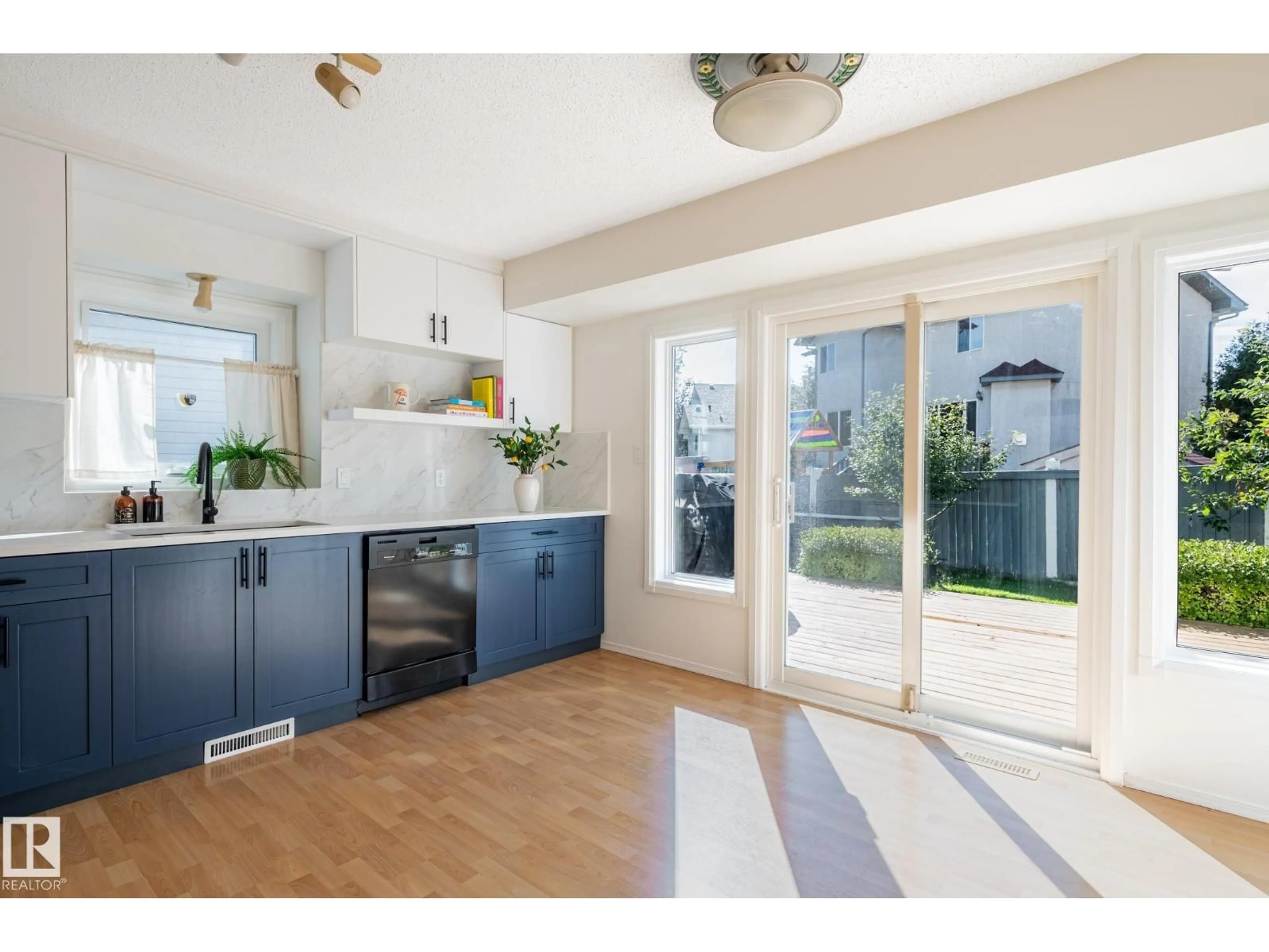 Open concept kitchen, unknown for 435 ORMSBY RD, Edmonton Alberta T5T5S5