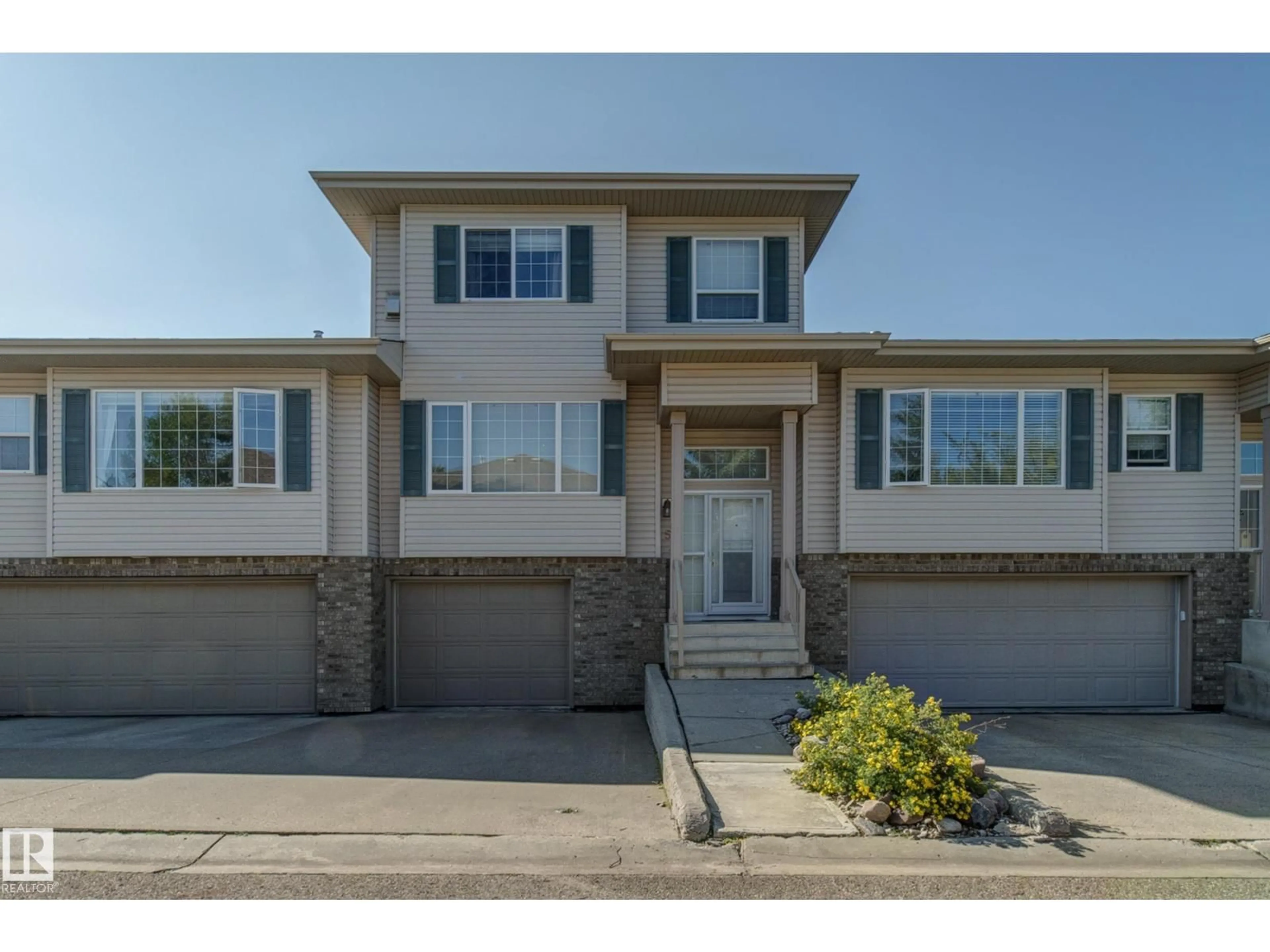 Home with brick exterior material, street for #5 - 420 HUNTERS GREEN GR, Edmonton Alberta T6R2X3