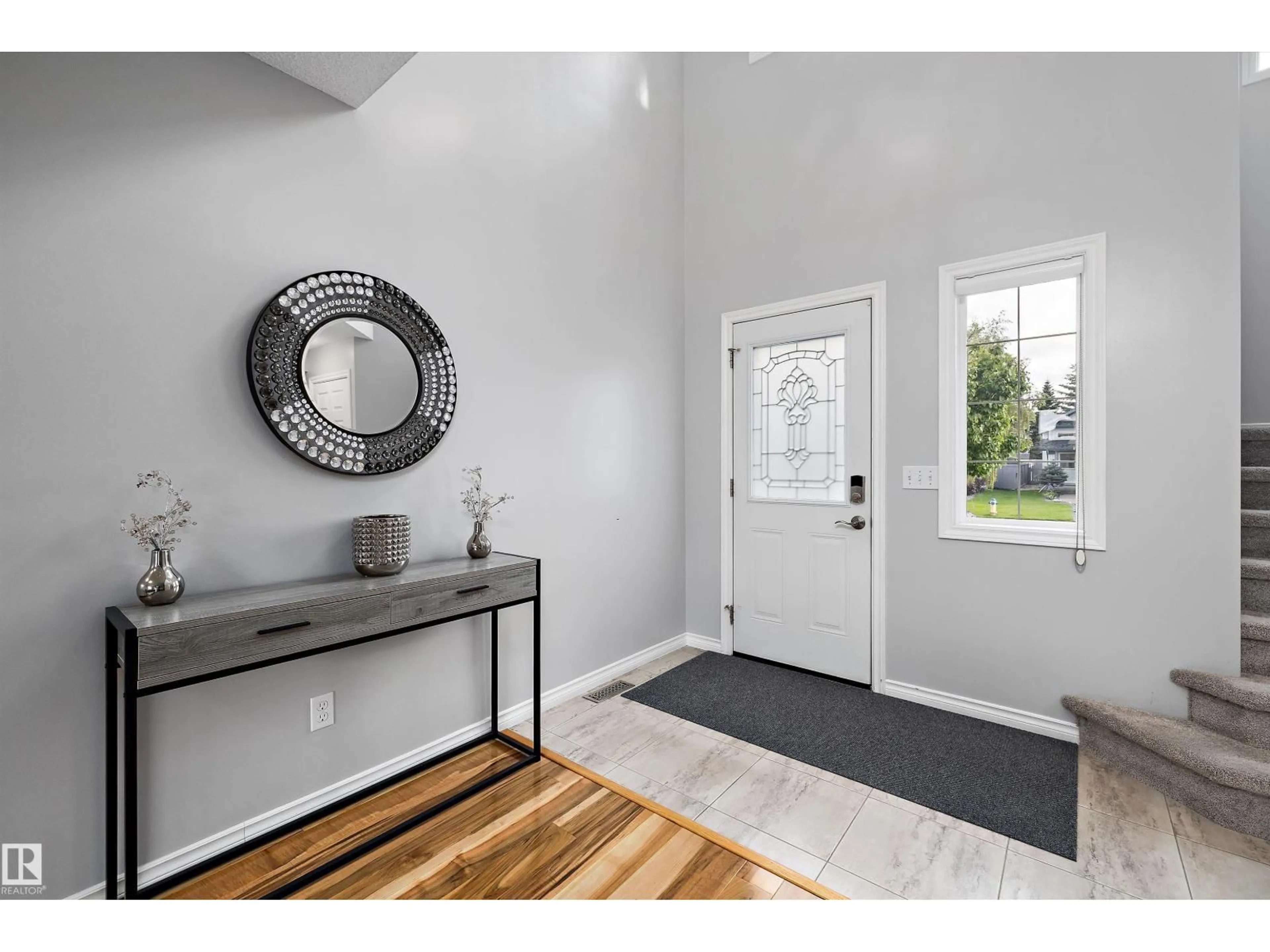 Indoor entryway for NW - 11528 168 AV, Edmonton Alberta T5X6B6