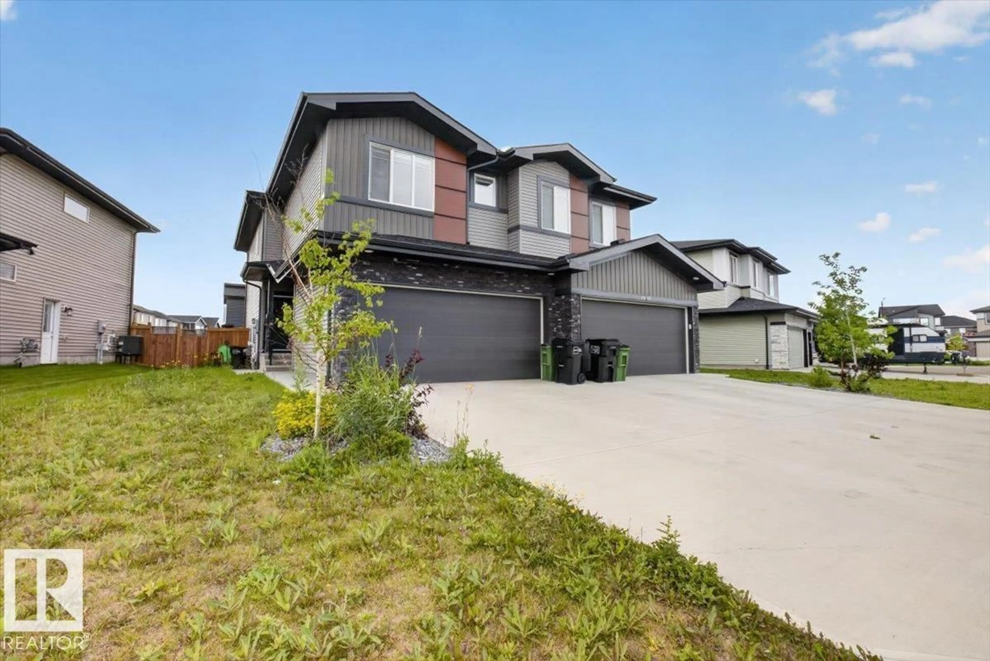 Unknown for 9412 PEAR CR, Edmonton Alberta T6X2Z4