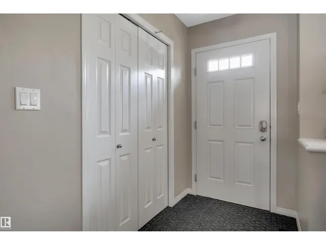 1322 CHAPPELLE BV, Edmonton 4