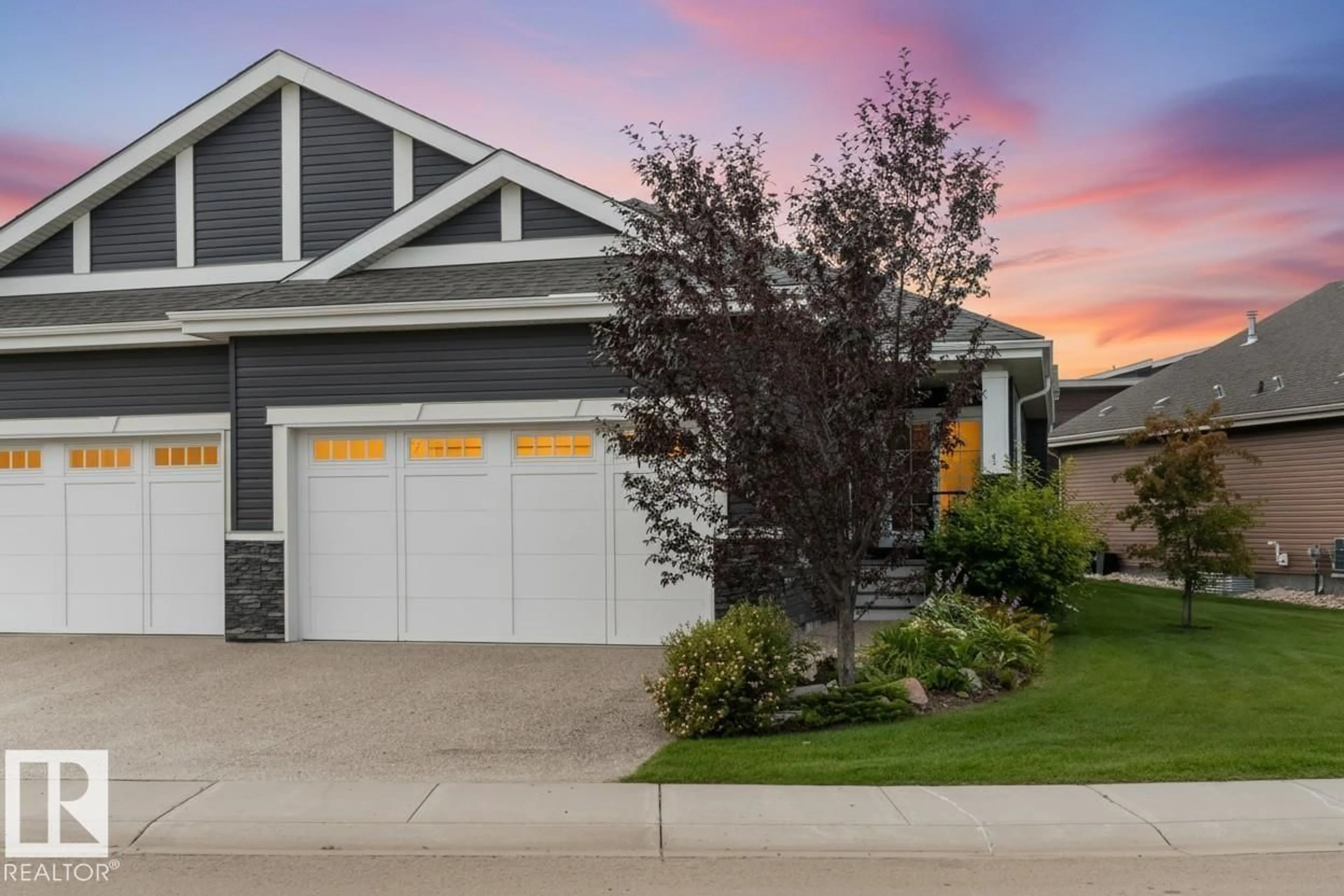 Home with vinyl exterior material, street for 50 - 214 HEATHERGLEN DR, Spruce Grove Alberta T7X0R6