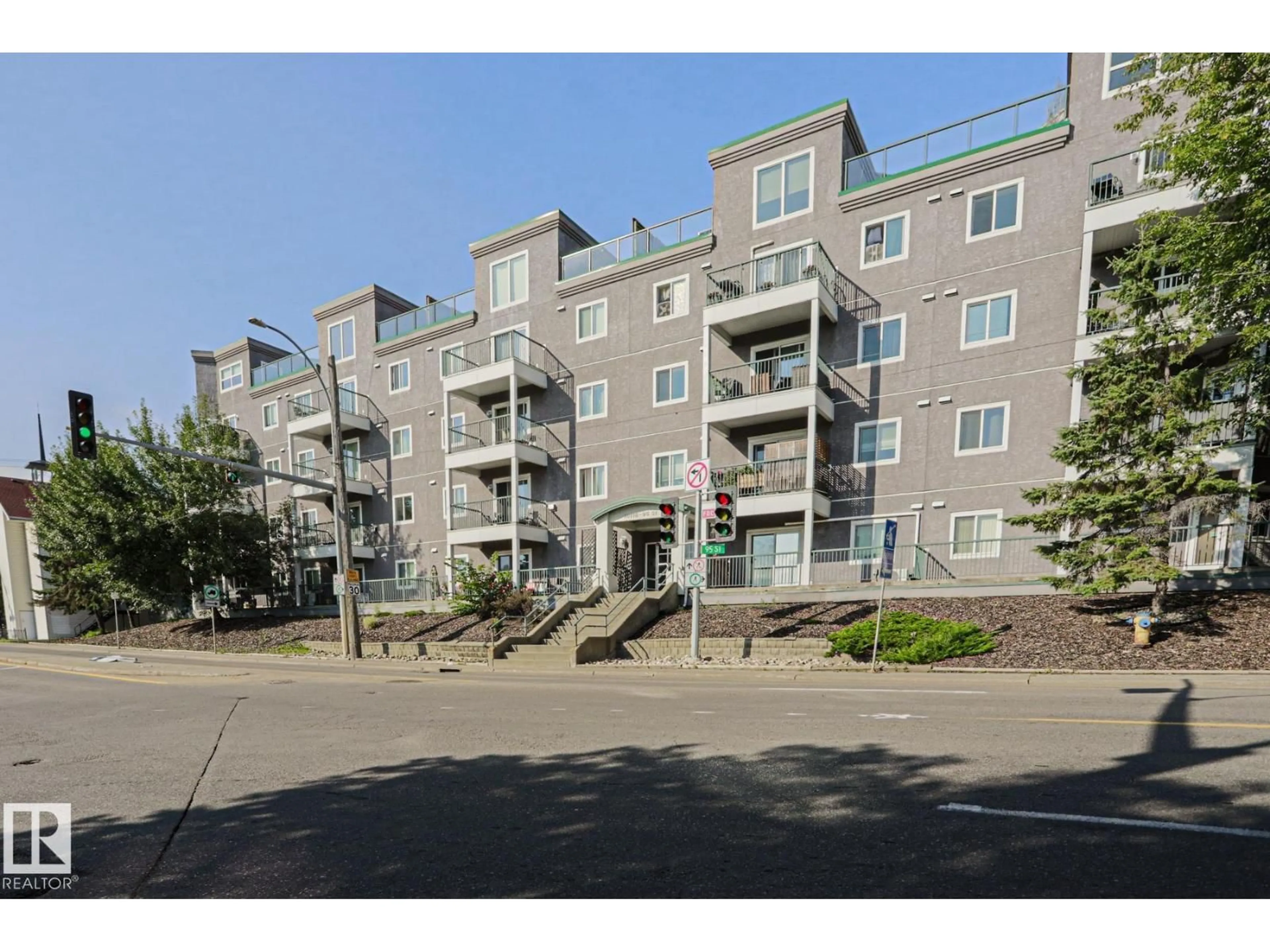 Unknown for #101 - 10118 95 ST NW, Edmonton Alberta T5H4R6