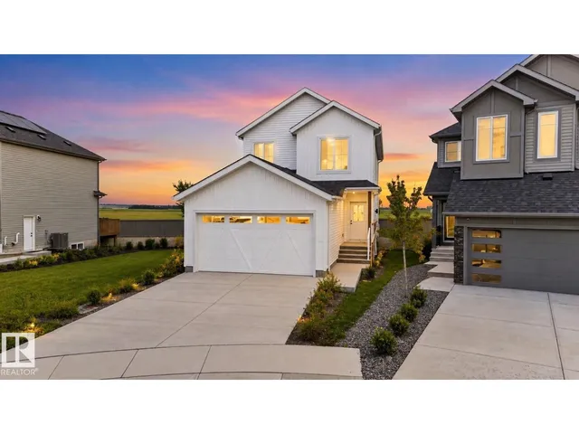 13 ENNS CT, Fort Saskatchewan