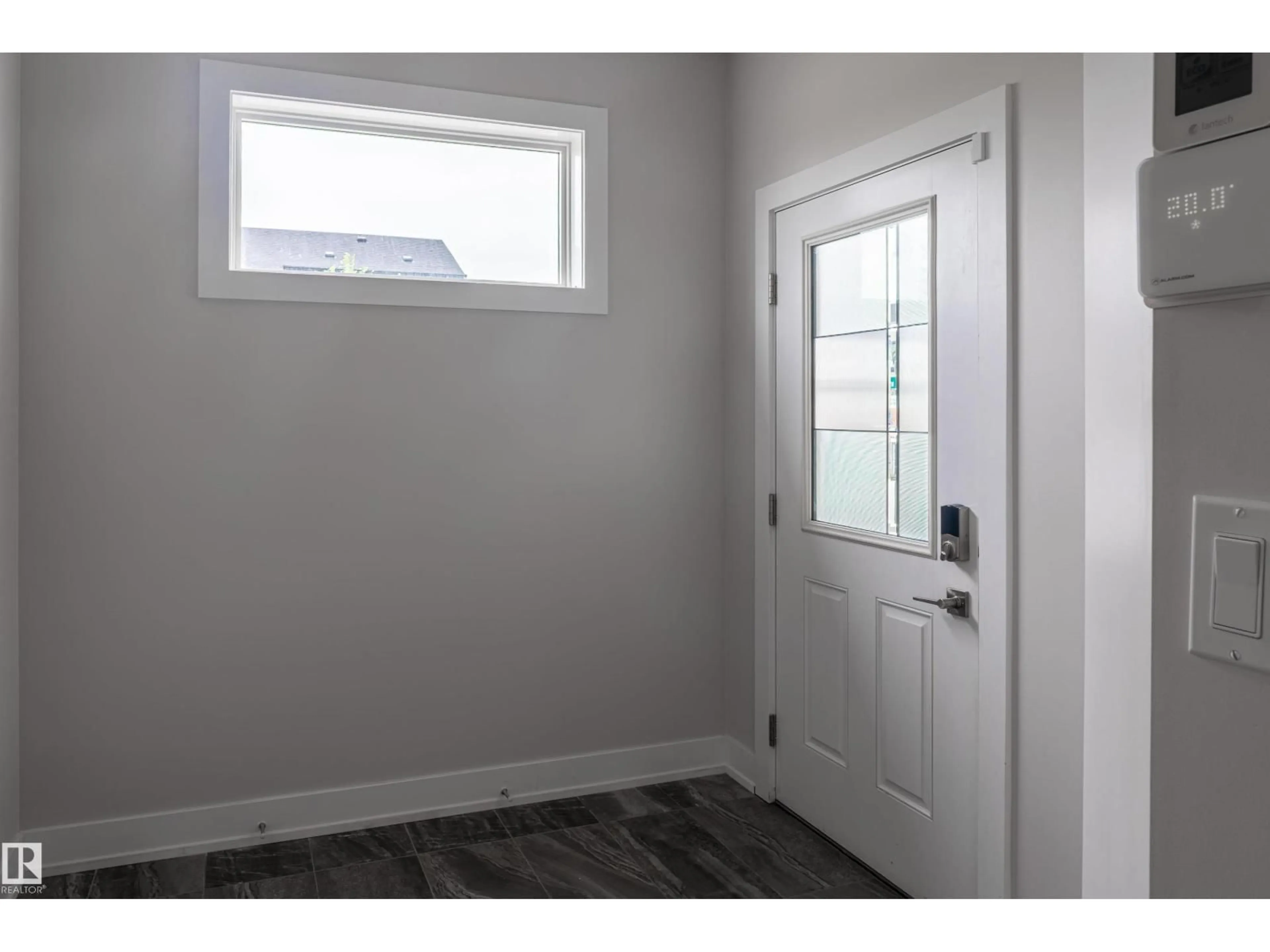Indoor entryway for SW - 2104 160 ST, Edmonton Alberta T6W4E5