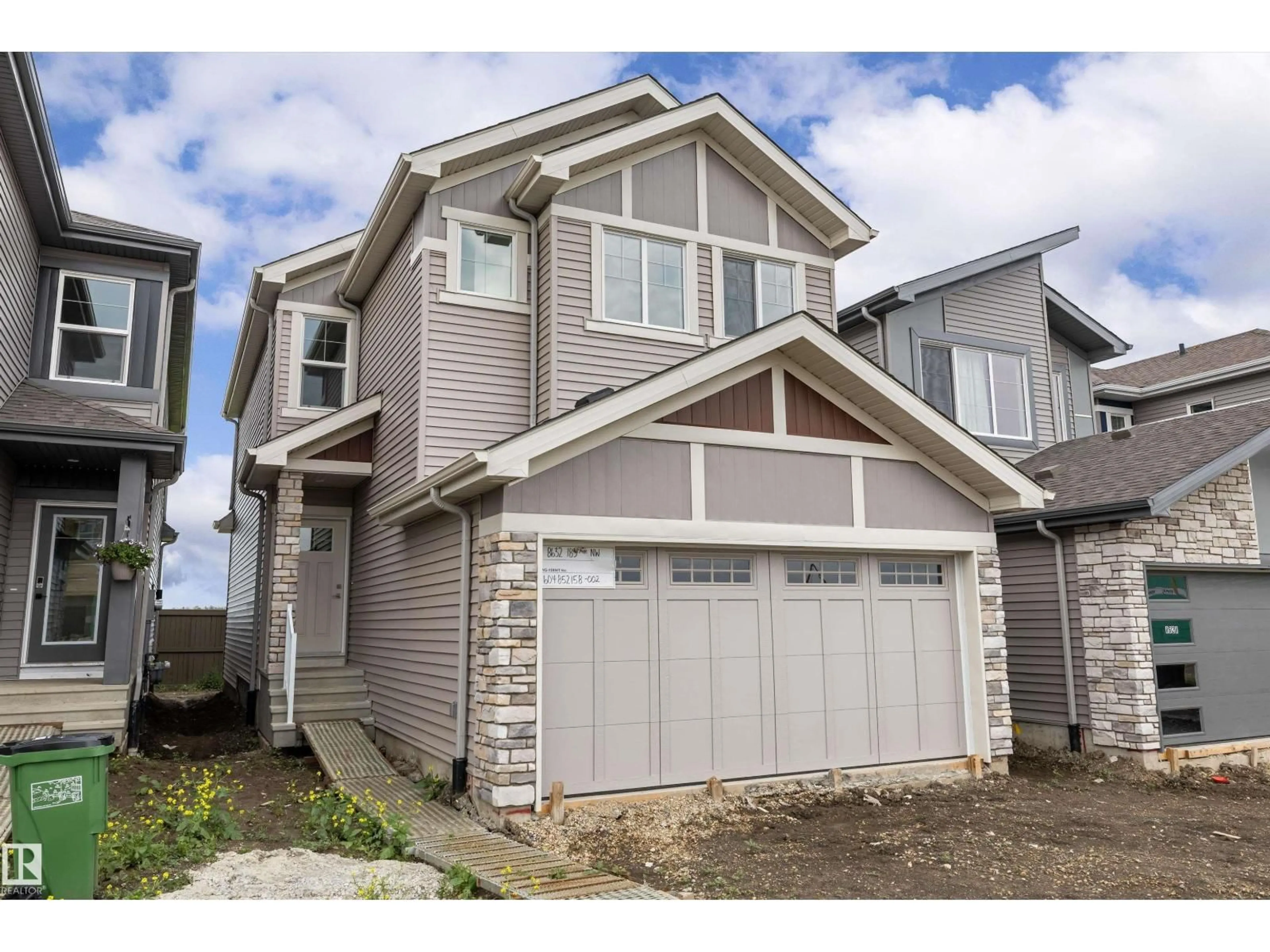 Home with vinyl exterior material, street for 8632 183 AV, Edmonton Alberta T5Z0X5