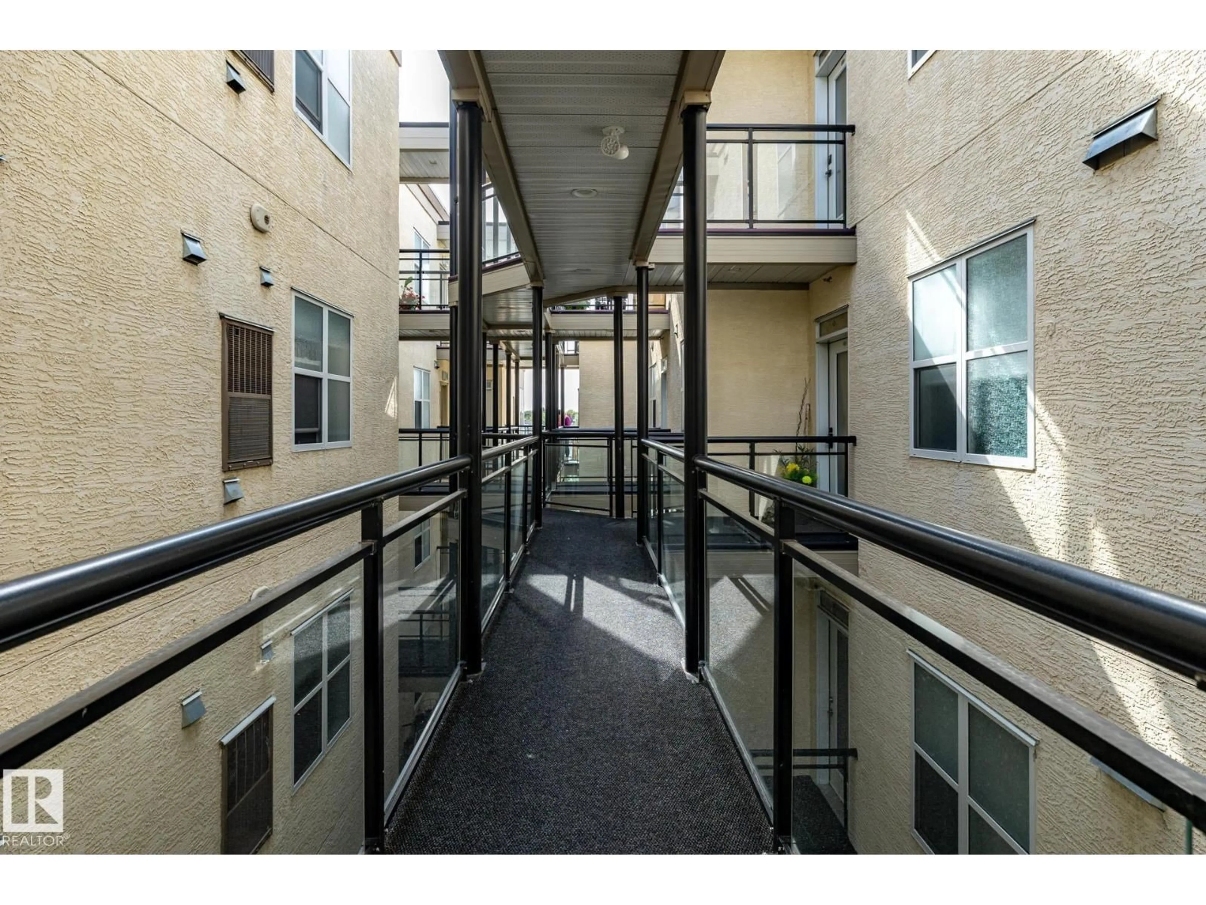 Indoor foyer for 305 - 9940 SHERRIDON DR, Fort Saskatchewan Alberta T8L4C9