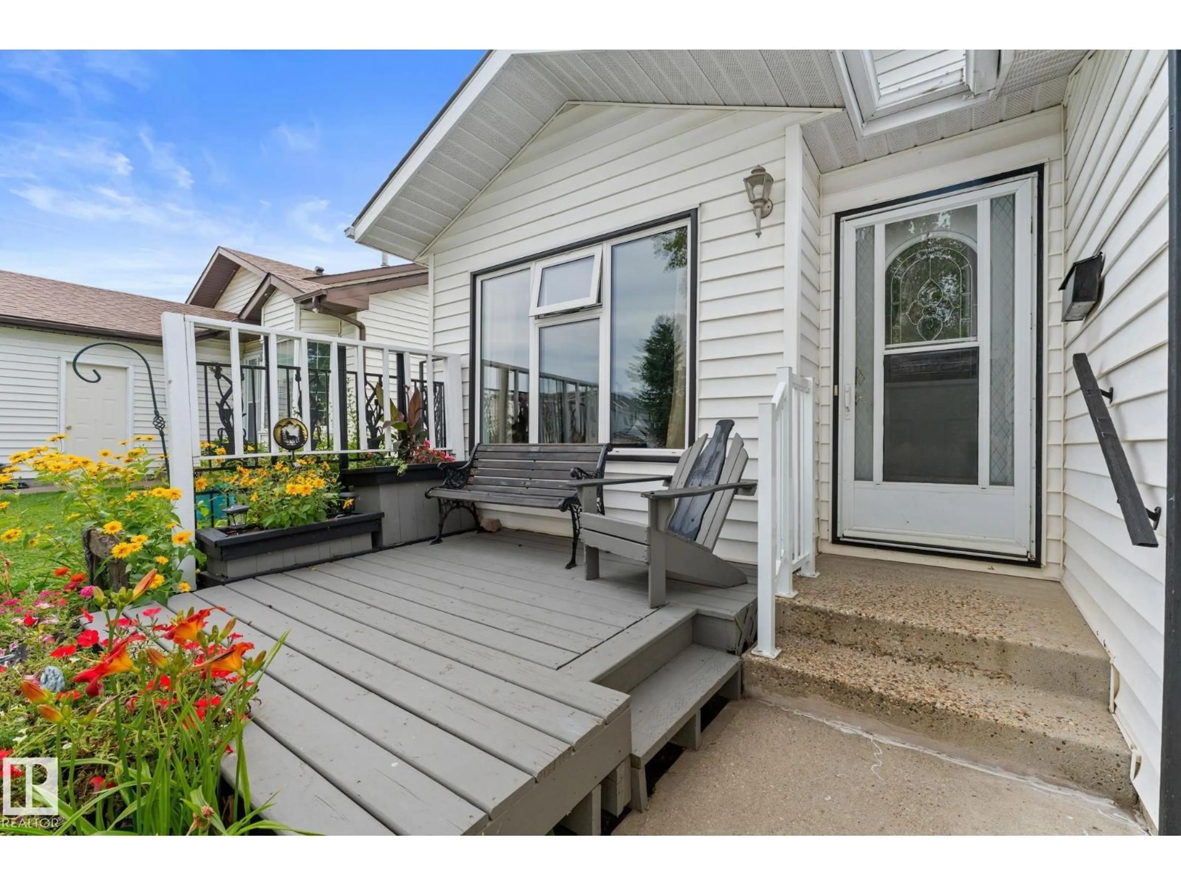Patio, water/lake/river/ocean view for 4224 33A ST, Edmonton Alberta T6T1E7