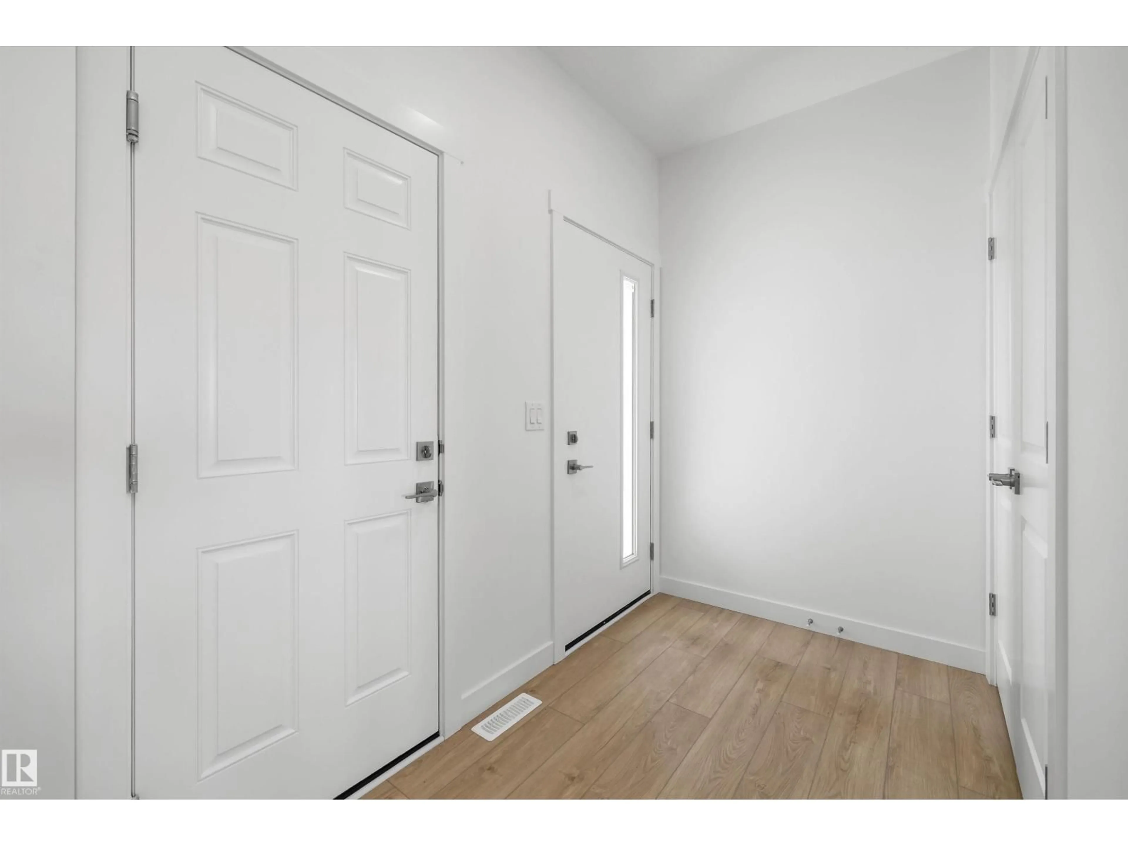 Indoor entryway for 8616 183 AV, Edmonton Alberta T5Z0X5