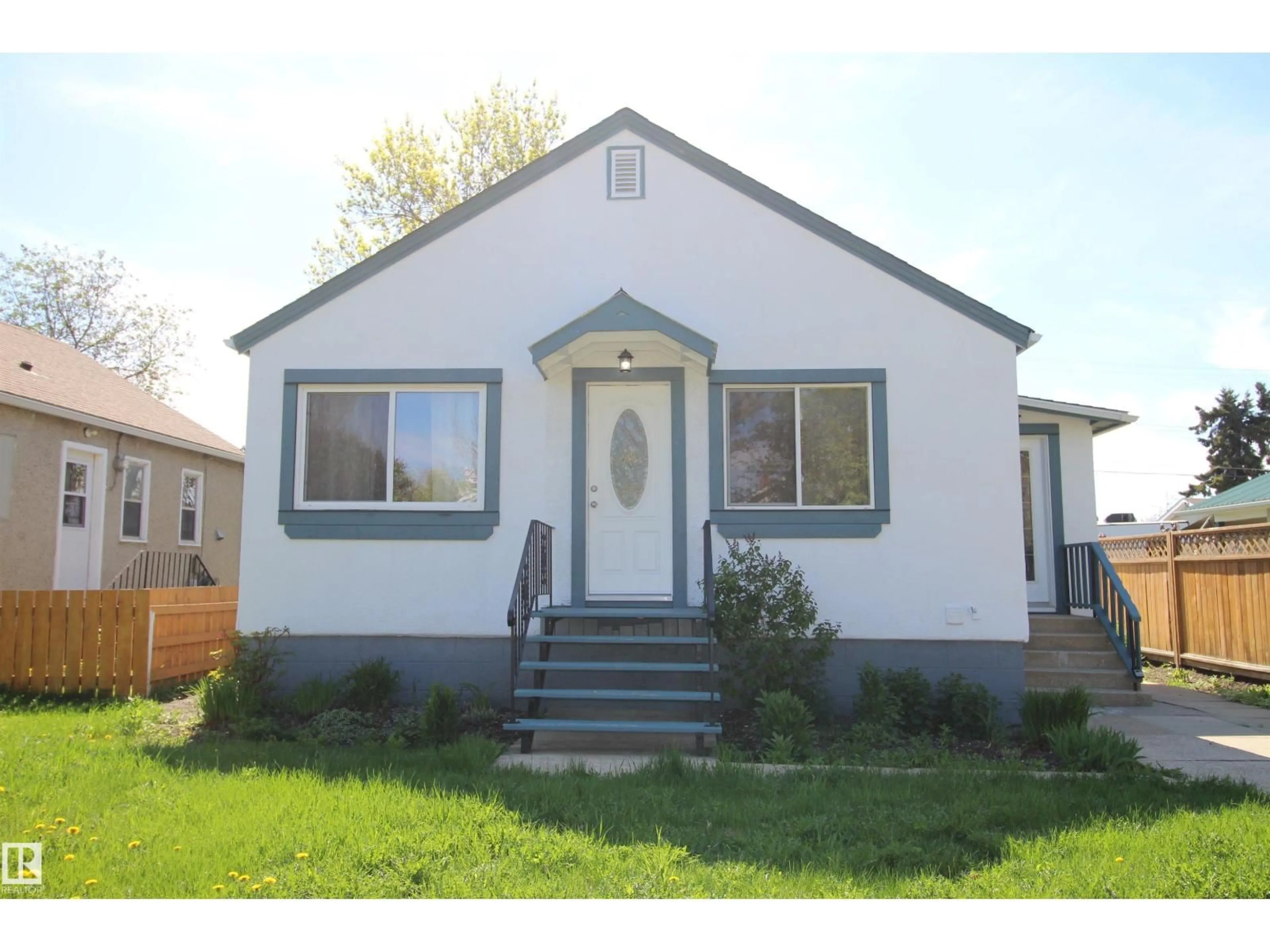 Home with vinyl exterior material, street for 10123 104 ST, Westlock Alberta T7P1V3