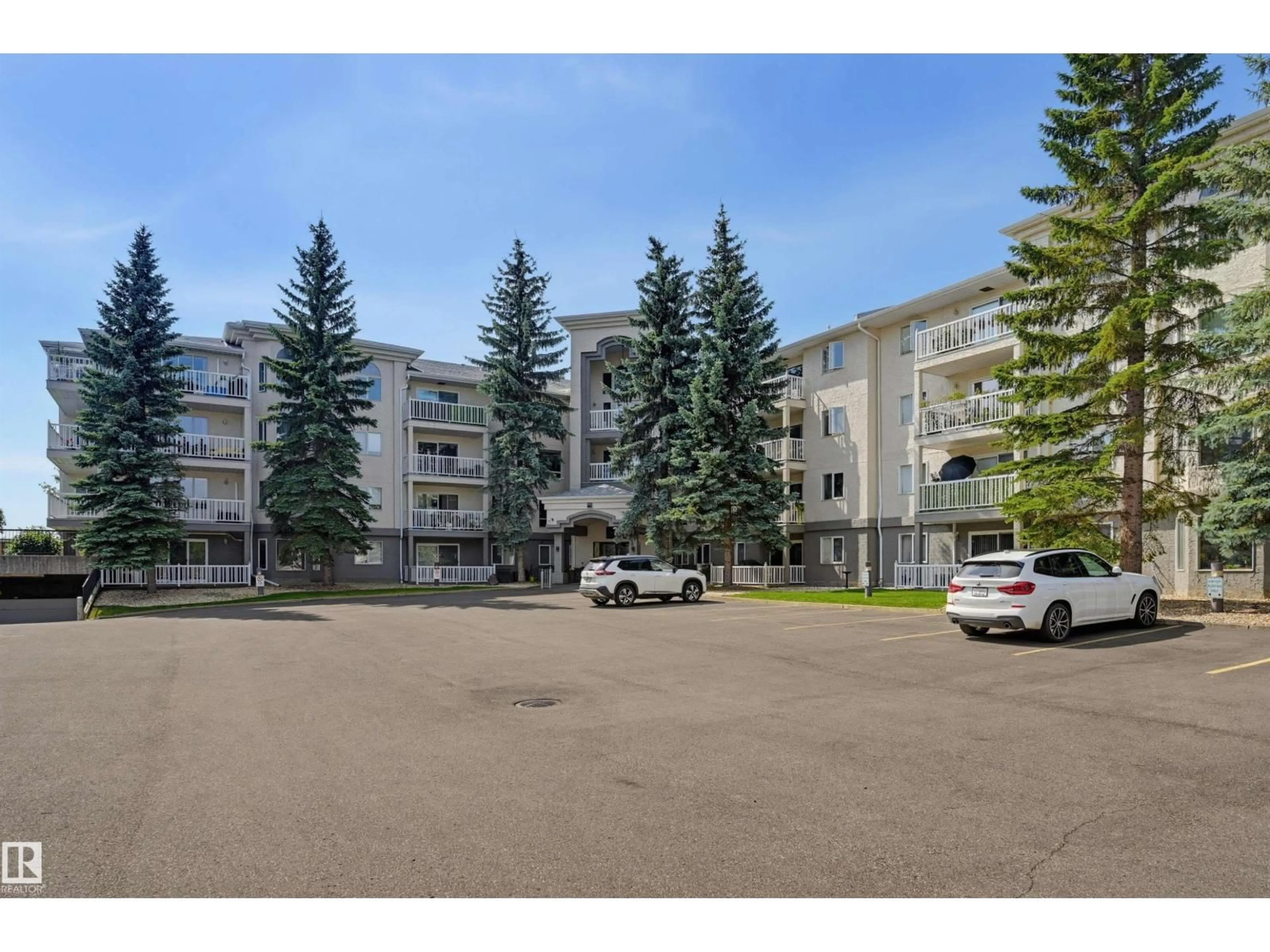 Unknown for 211 10915 21 AV, Edmonton Alberta T6J6X2