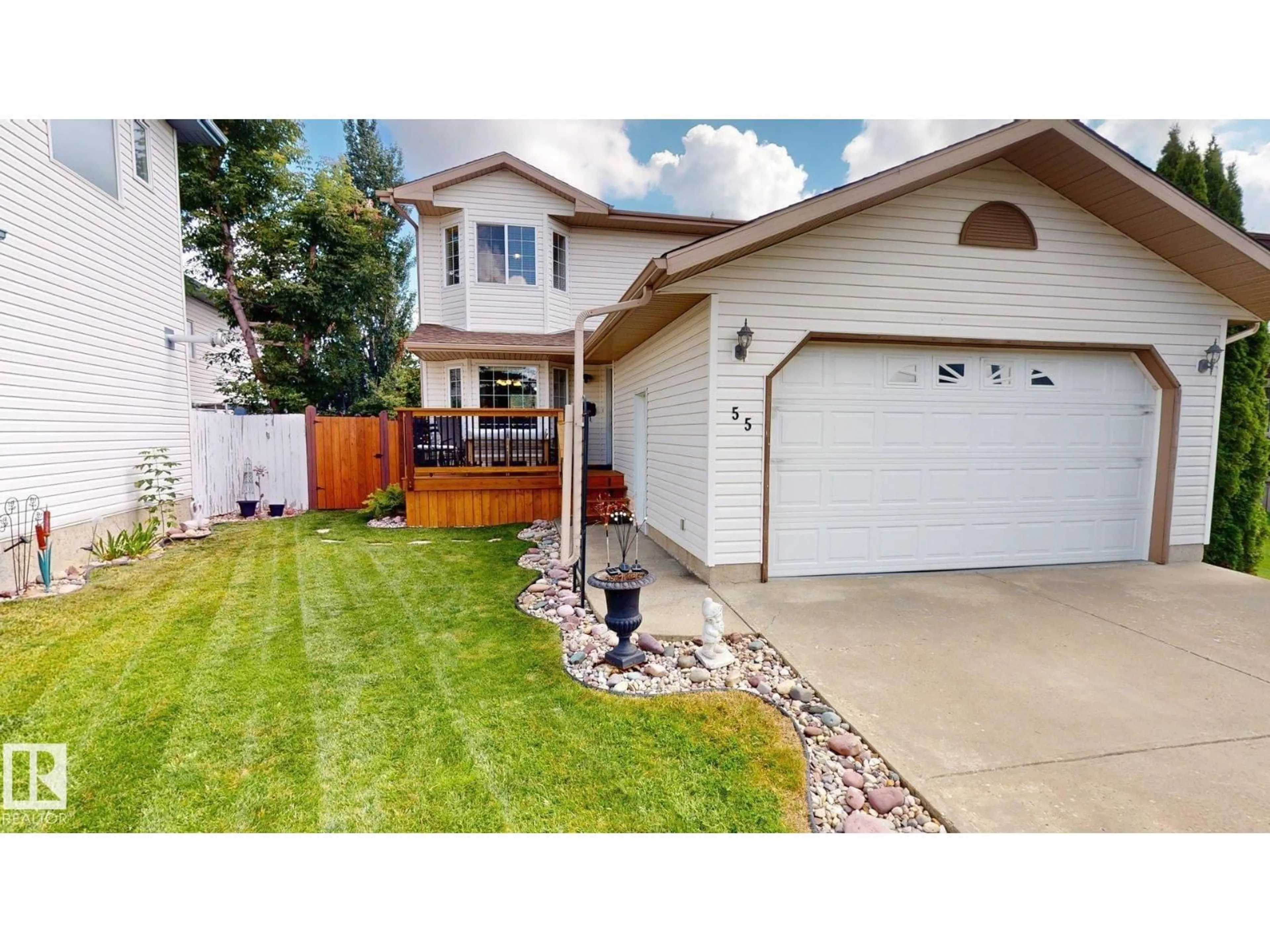 Home with vinyl exterior material, street for 55 CATALINA DR, Sherwood Park Alberta T8H2B4