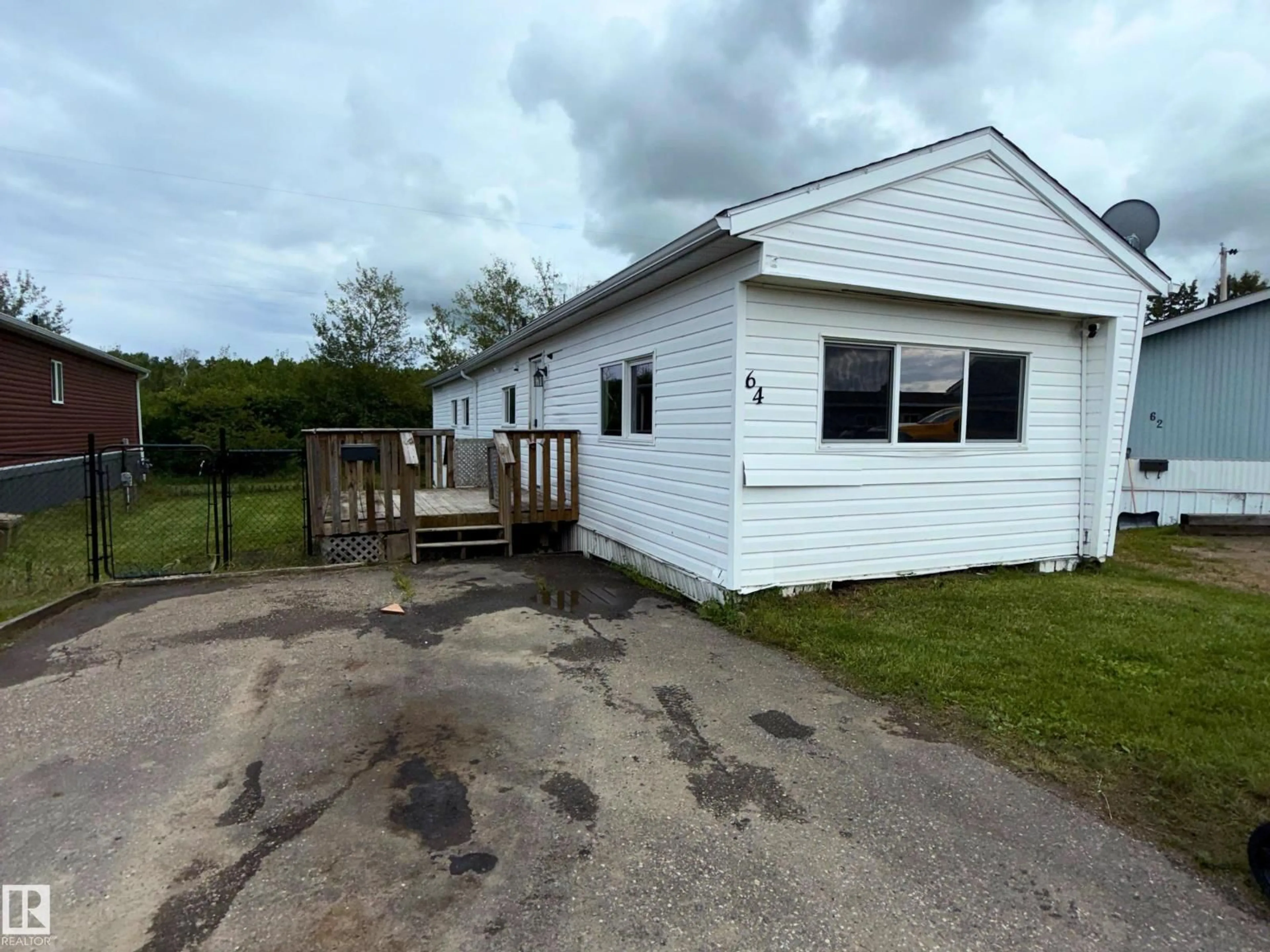 Unknown for 64 4405 50 AV, Cold Lake Alberta T9M1Z3