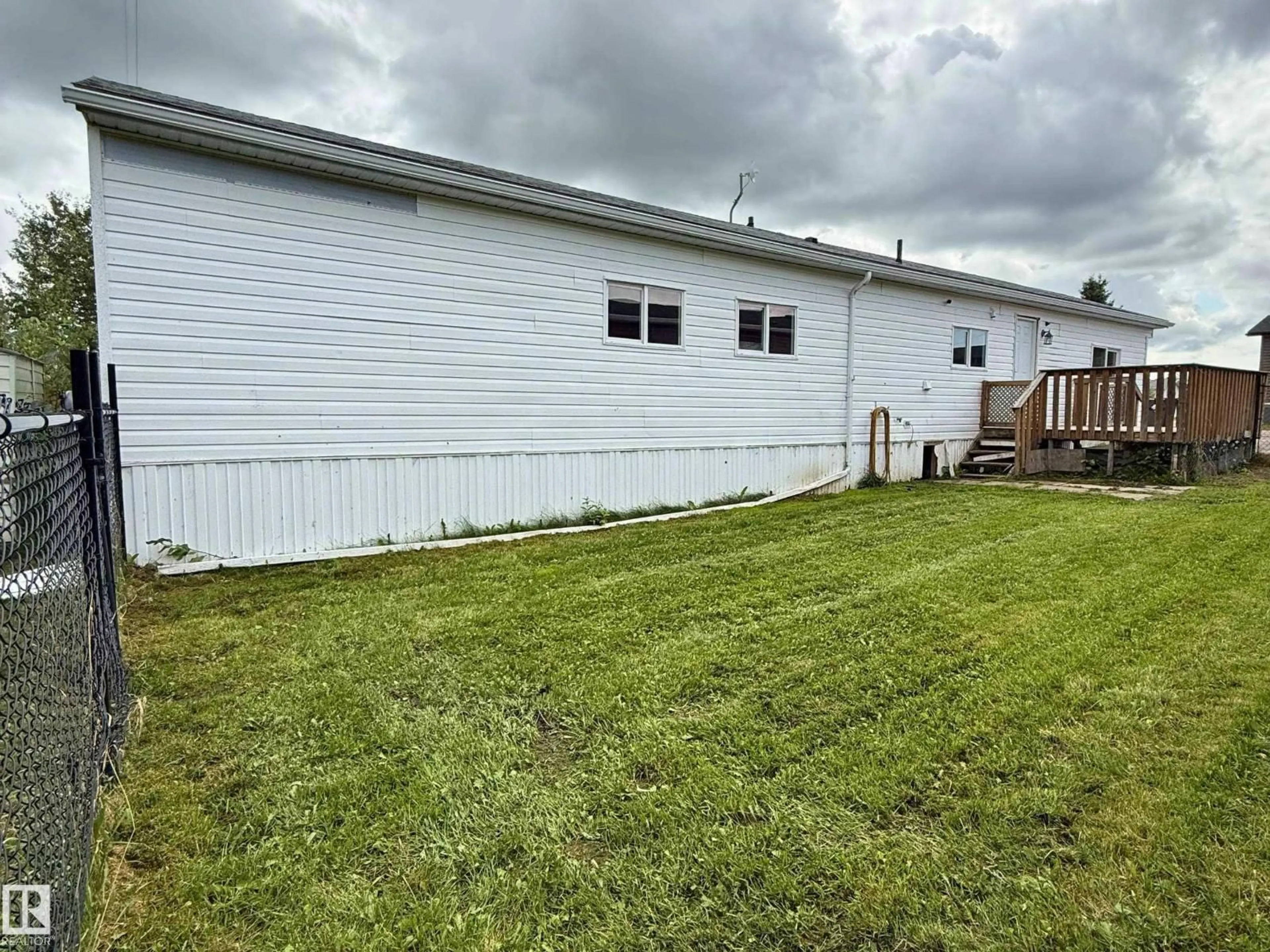 Shed for 64 4405 50 AV, Cold Lake Alberta T9M1Z3