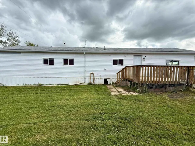 64 4405 50 AV, Cold Lake 3