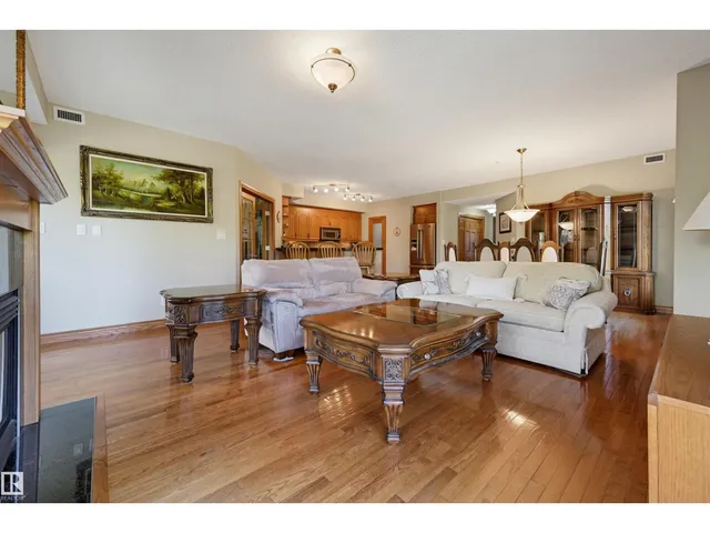 #301 - 9819 96A ST NW, Edmonton 5