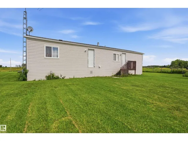 #173 - 53219 RANGE RD 145, Rural Minburn County