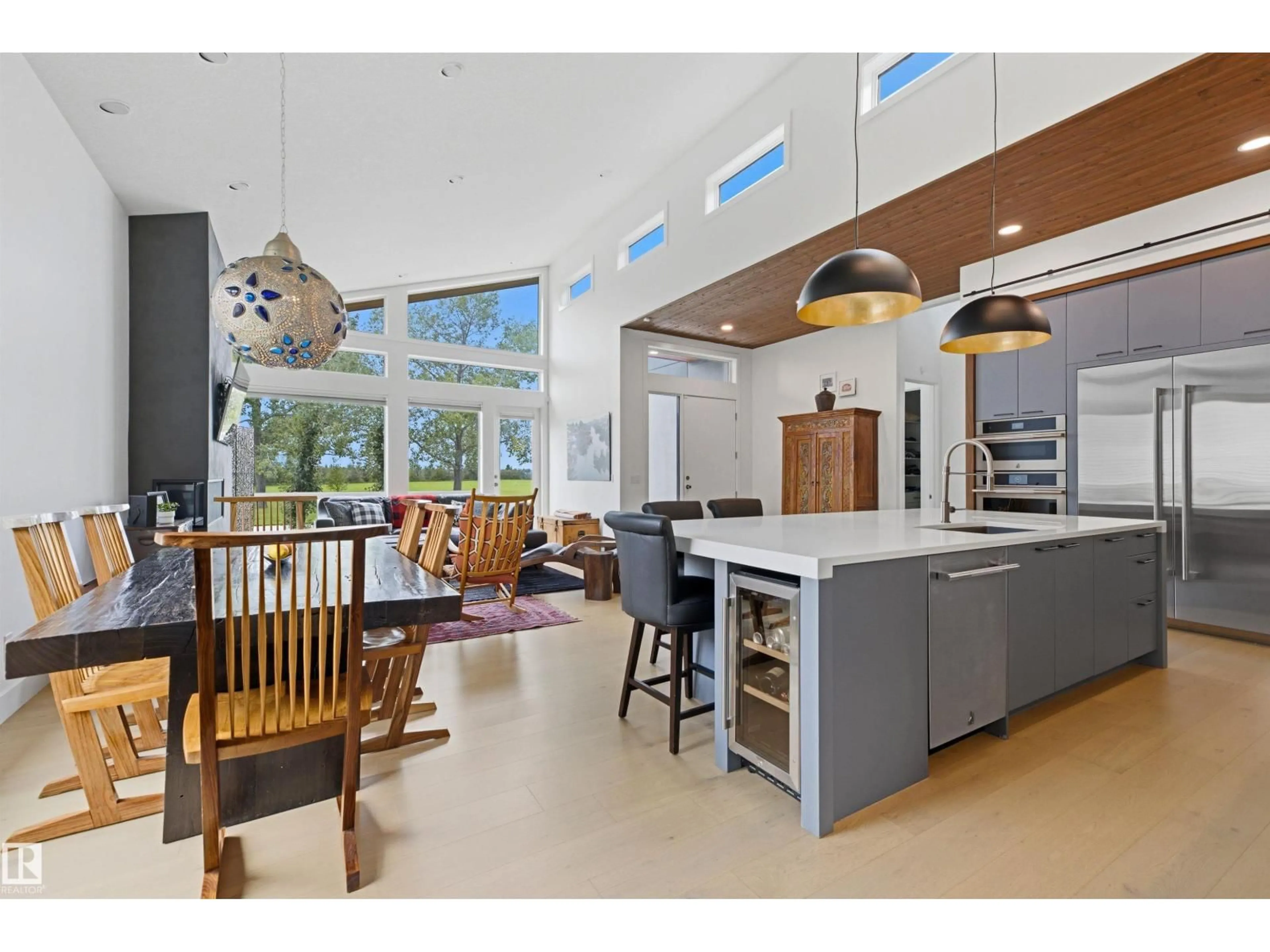 Open concept kitchen, unknown for 4111 ASPEN DR, Edmonton Alberta T6J2B5