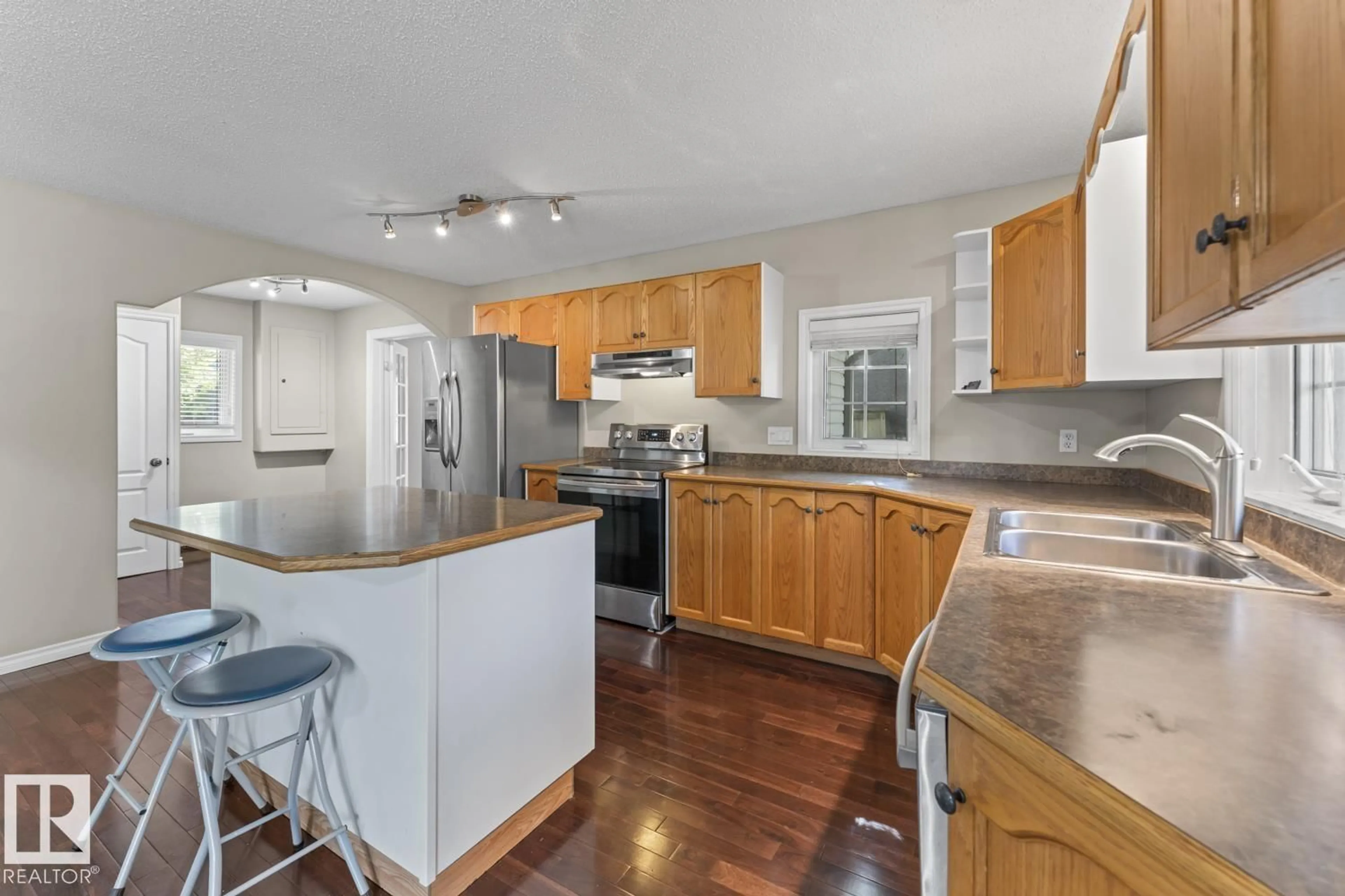 Open concept kitchen, unknown for 618 10 ST, Cold Lake Alberta T9M1B1