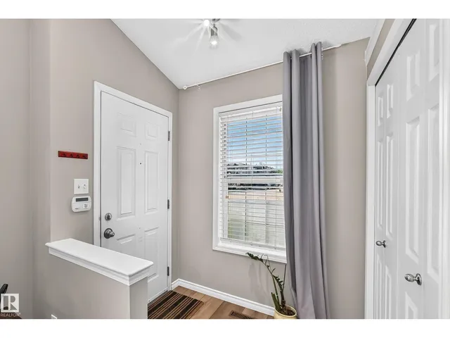 322 84 ST, Edmonton 5