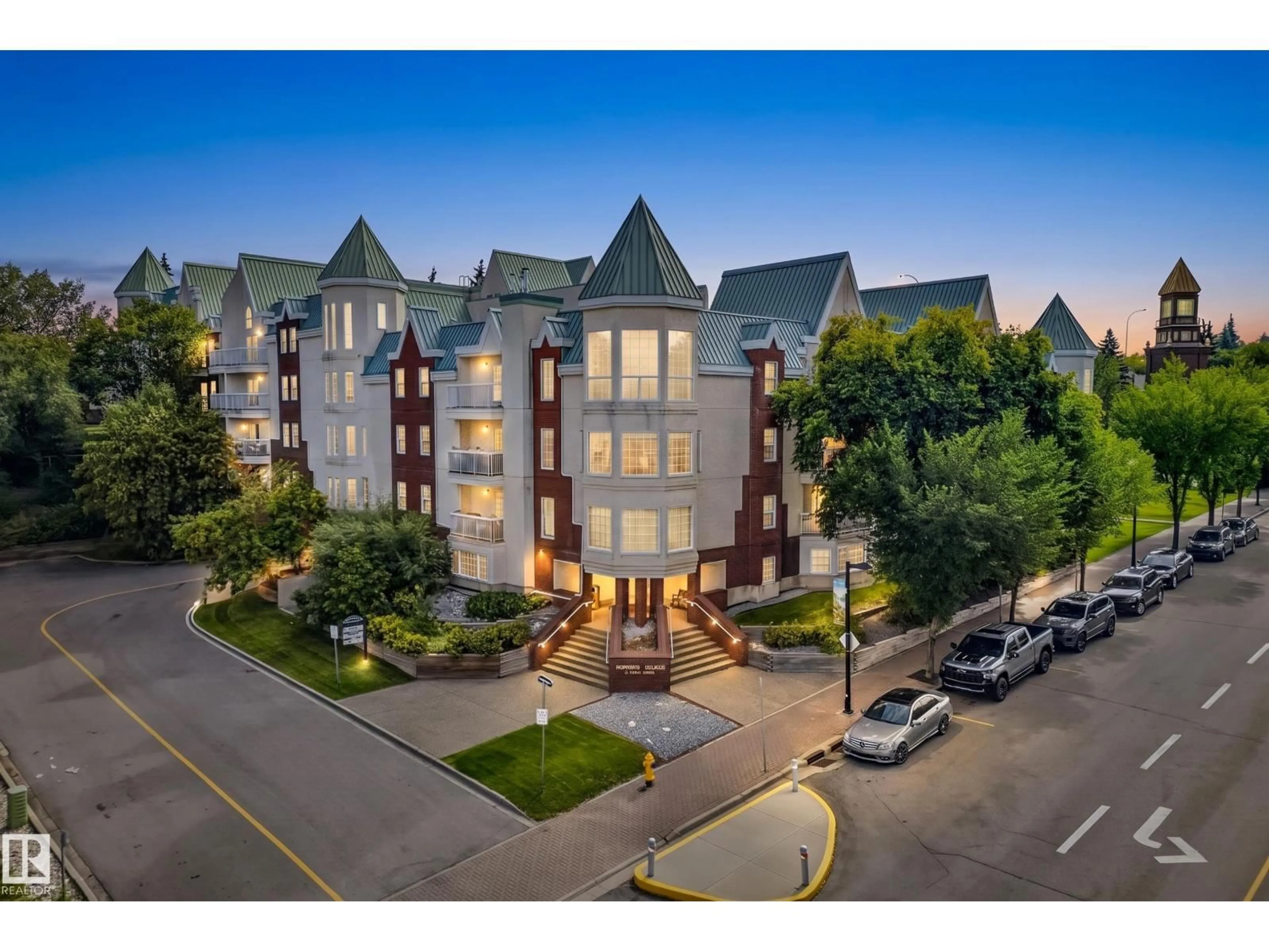 A pic from outside/outdoor area/front of a property/back of a property/a pic from drone, unknown for 3 - 405 PERRON ST, St. Albert Alberta T8N5Z5