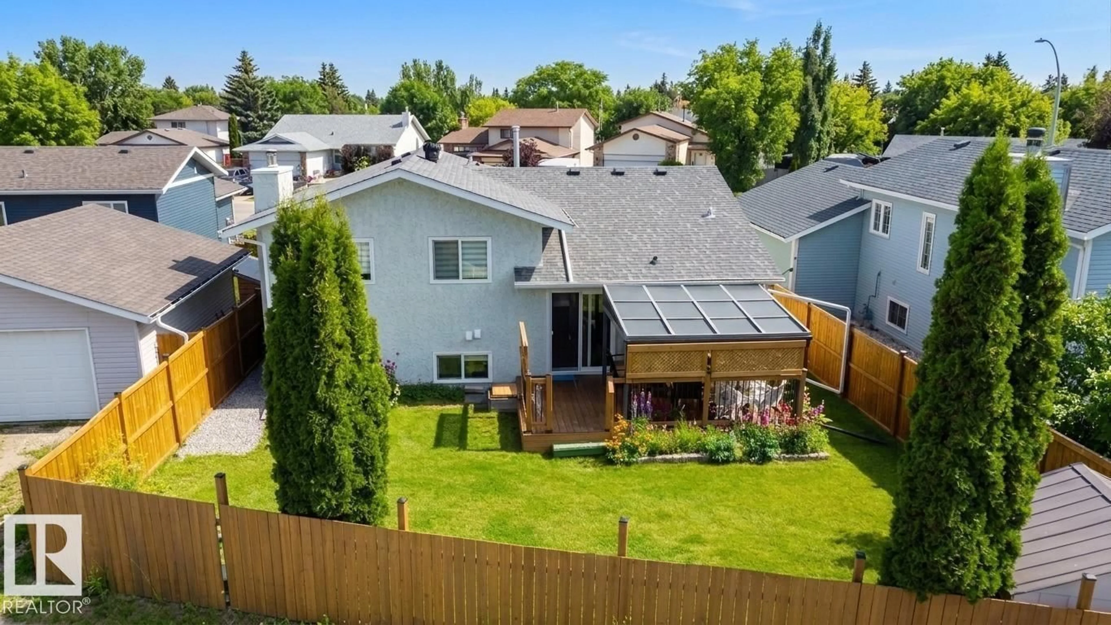 A pic from outside/outdoor area/front of a property/back of a property/a pic from drone, unknown for 17824 93 ST, Edmonton Alberta T5Z2H8