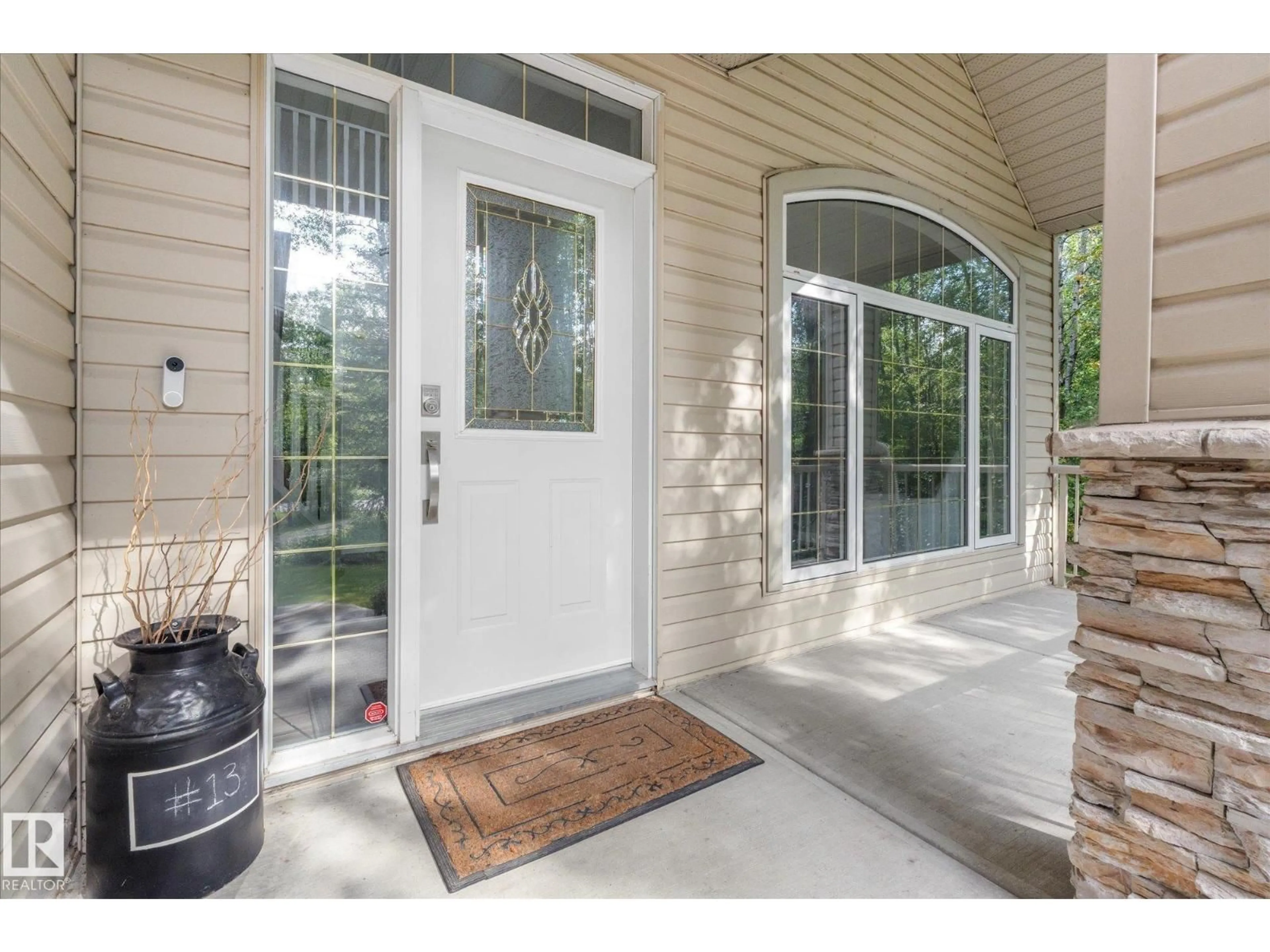 Indoor entryway for 13 27107 TWP ROAD 510, Rural Parkland County Alberta T7Y1H6