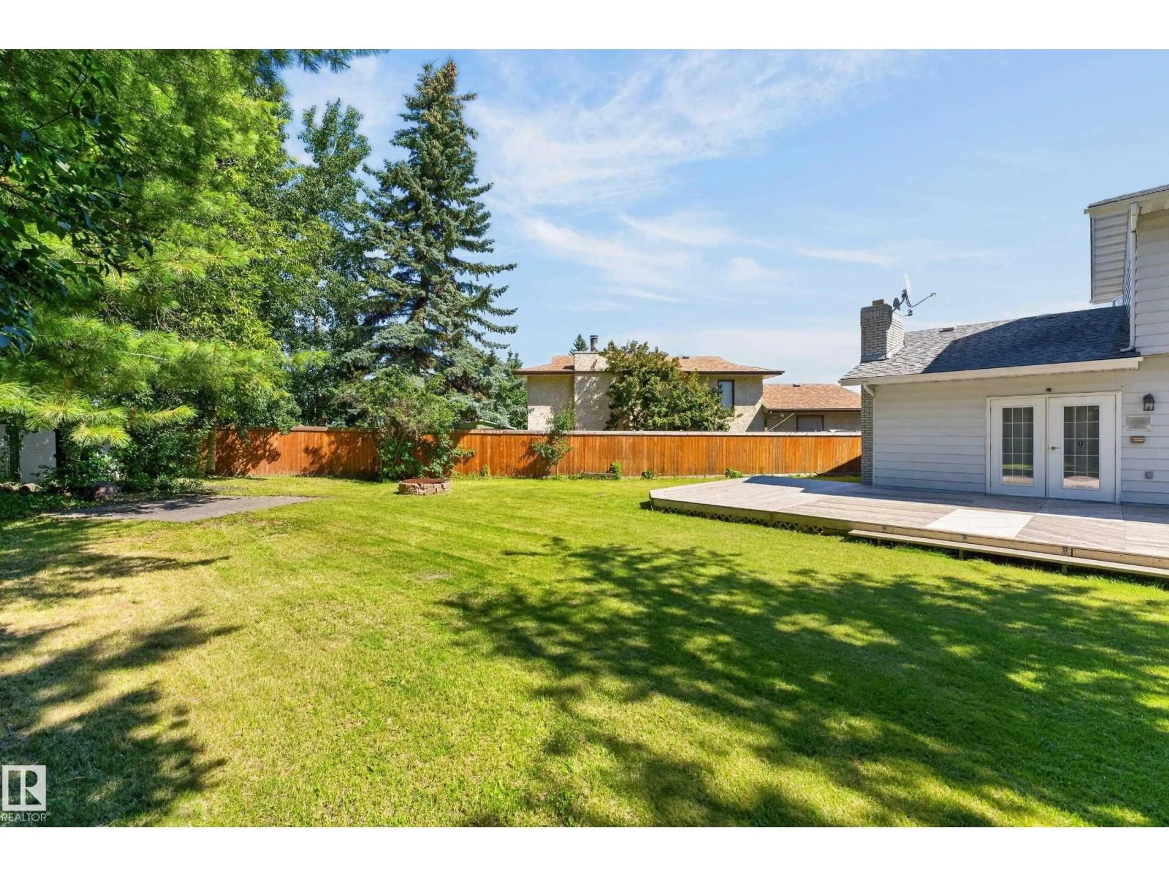 A pic from outside/outdoor area/front of a property/back of a property/a pic from drone, mountain view for NW - 8632 184 ST, Edmonton Alberta T5T1J9