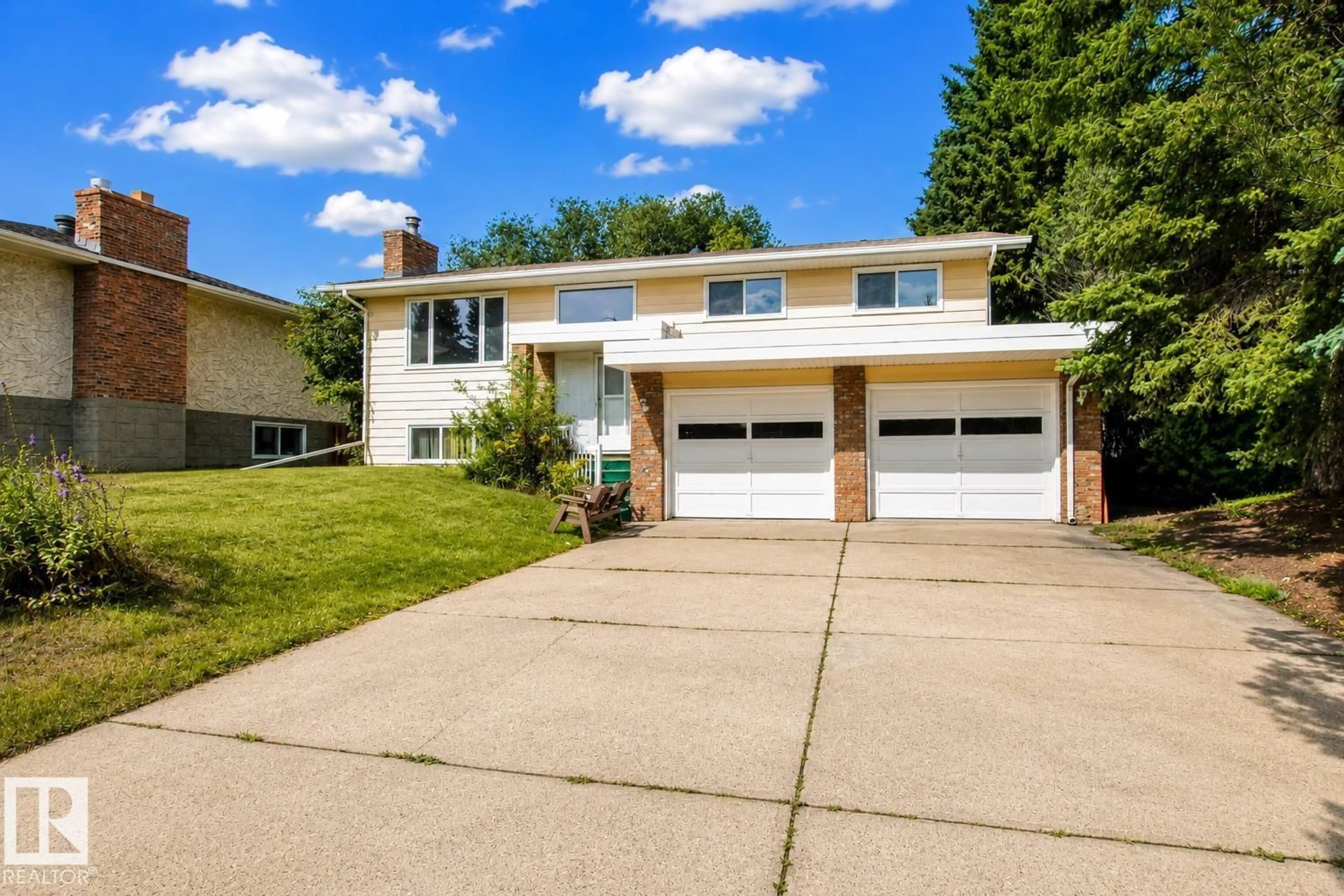 Home with brick exterior material, street for 50 GROVELAND RD, Sherwood Park Alberta T8A3G6