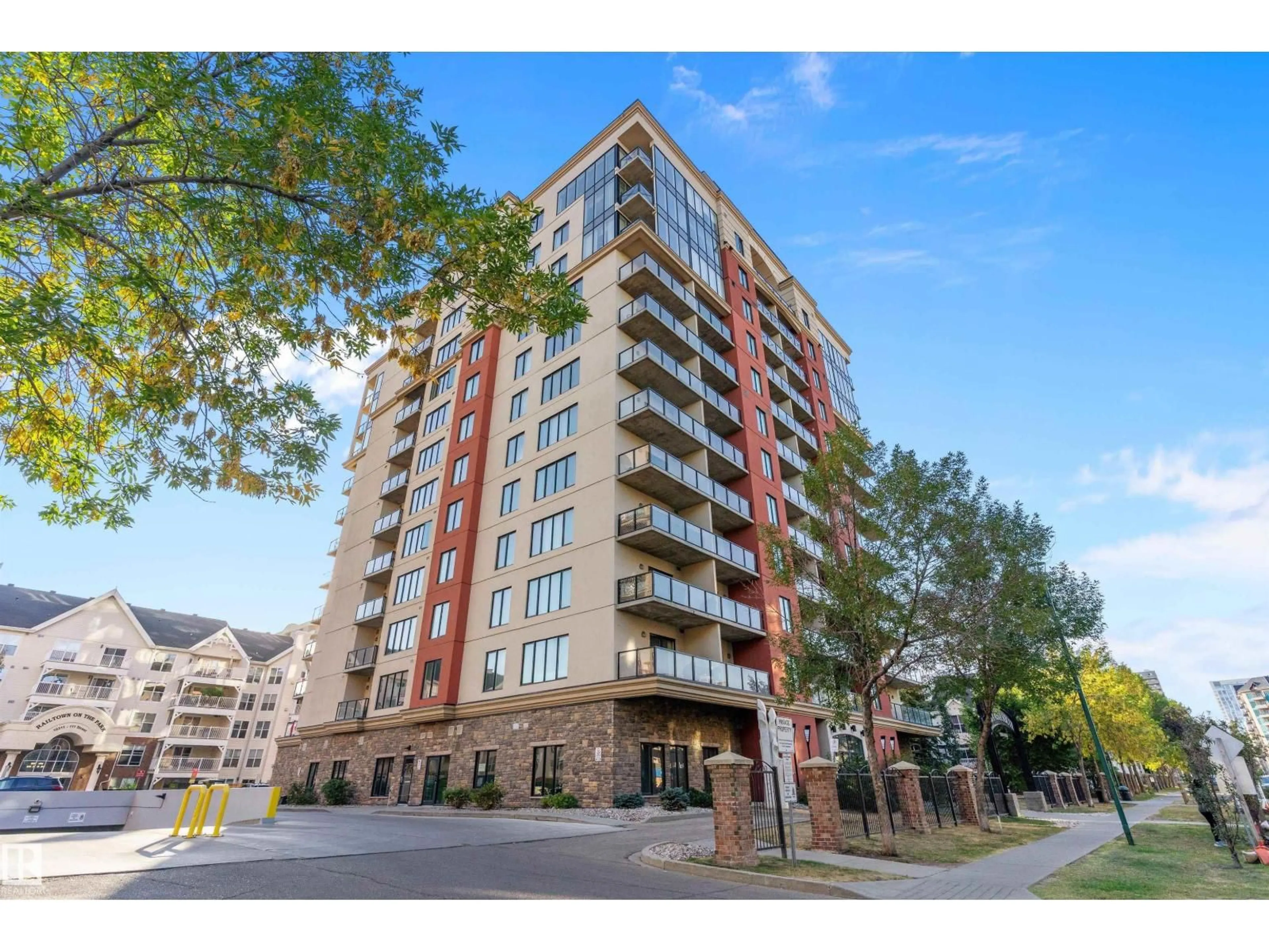 Unknown for #702 - 10303 111 ST NW, Edmonton Alberta T5K0C6