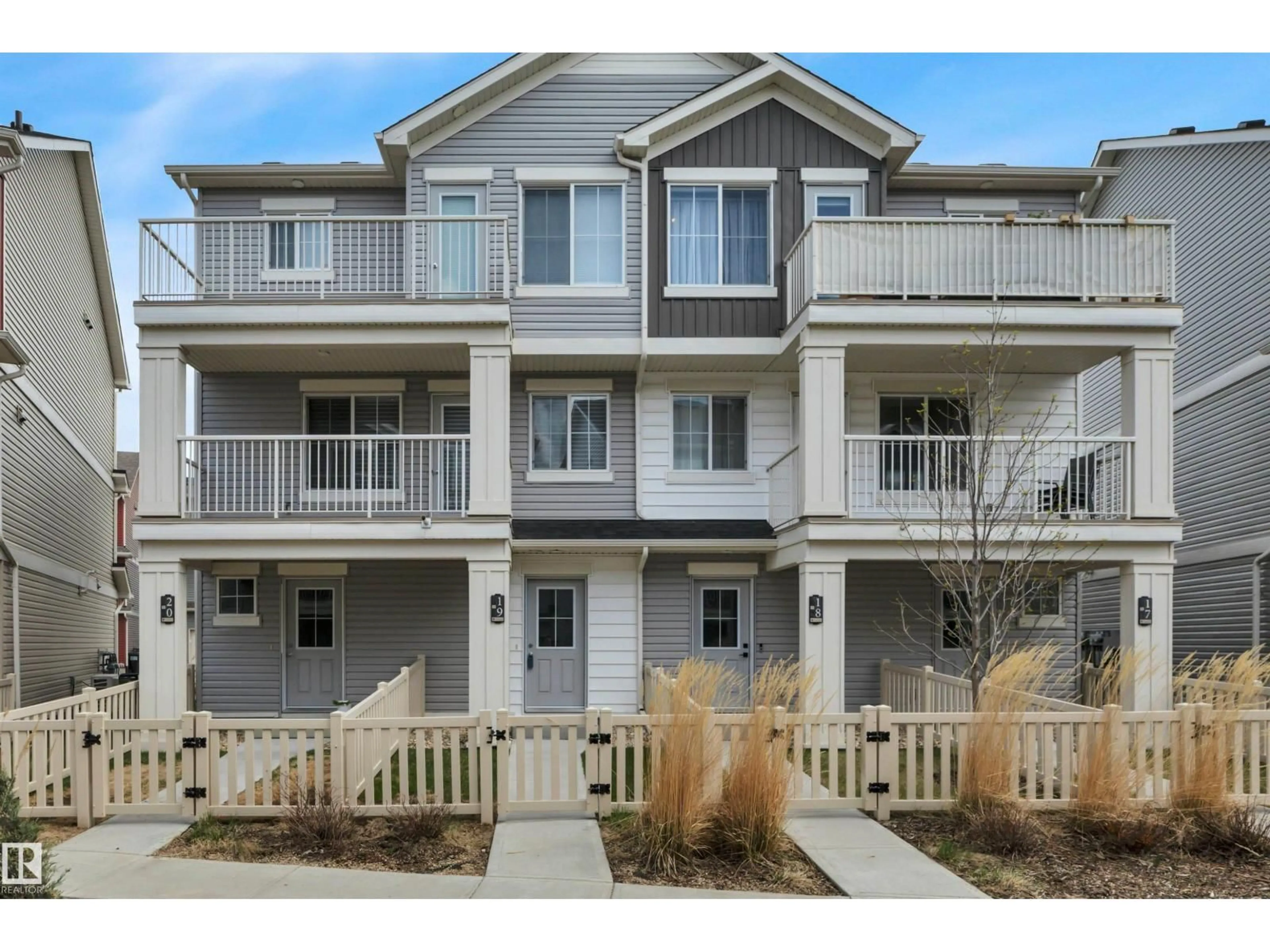 Home with vinyl exterior material, unknown for 19 - 1110 DANIELS LINK LI, Edmonton Alberta T6W4N6