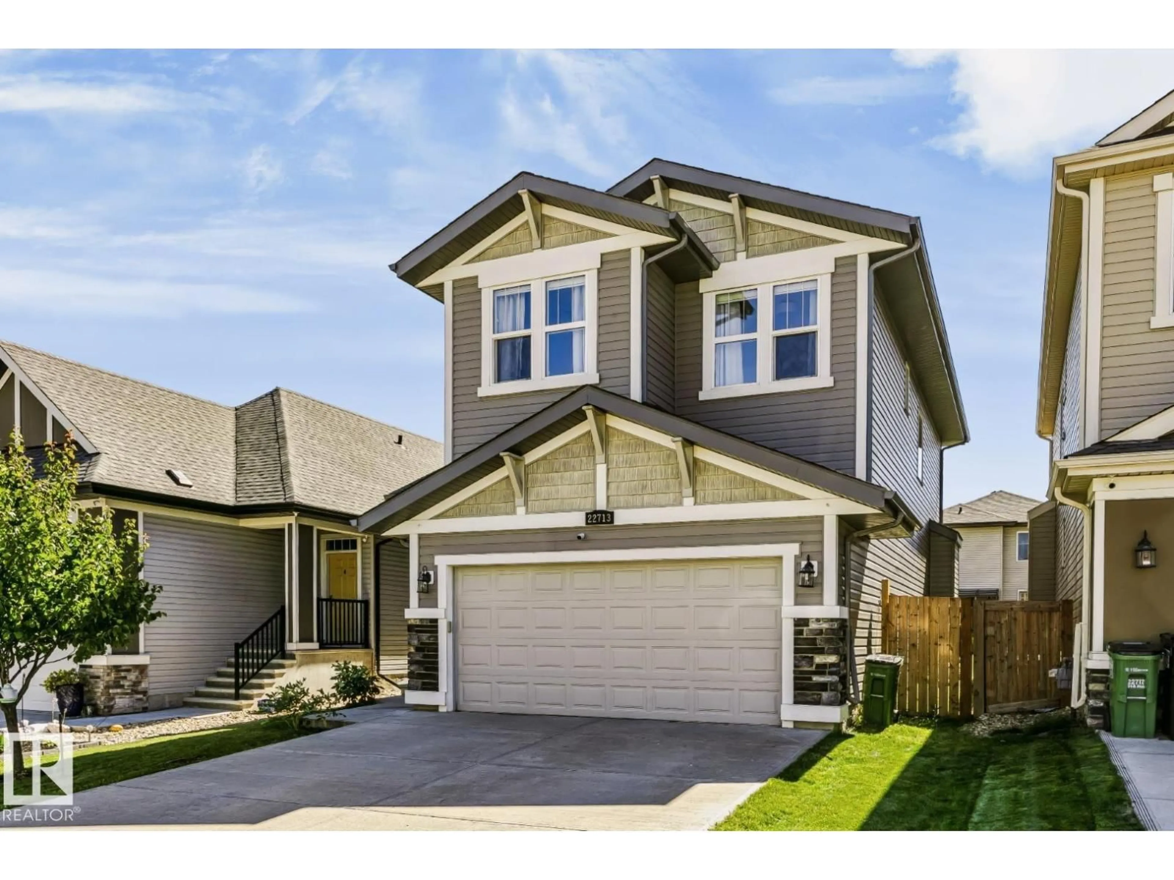 Home with vinyl exterior material, street for 22713 94A AV, Edmonton Alberta T5T7B2