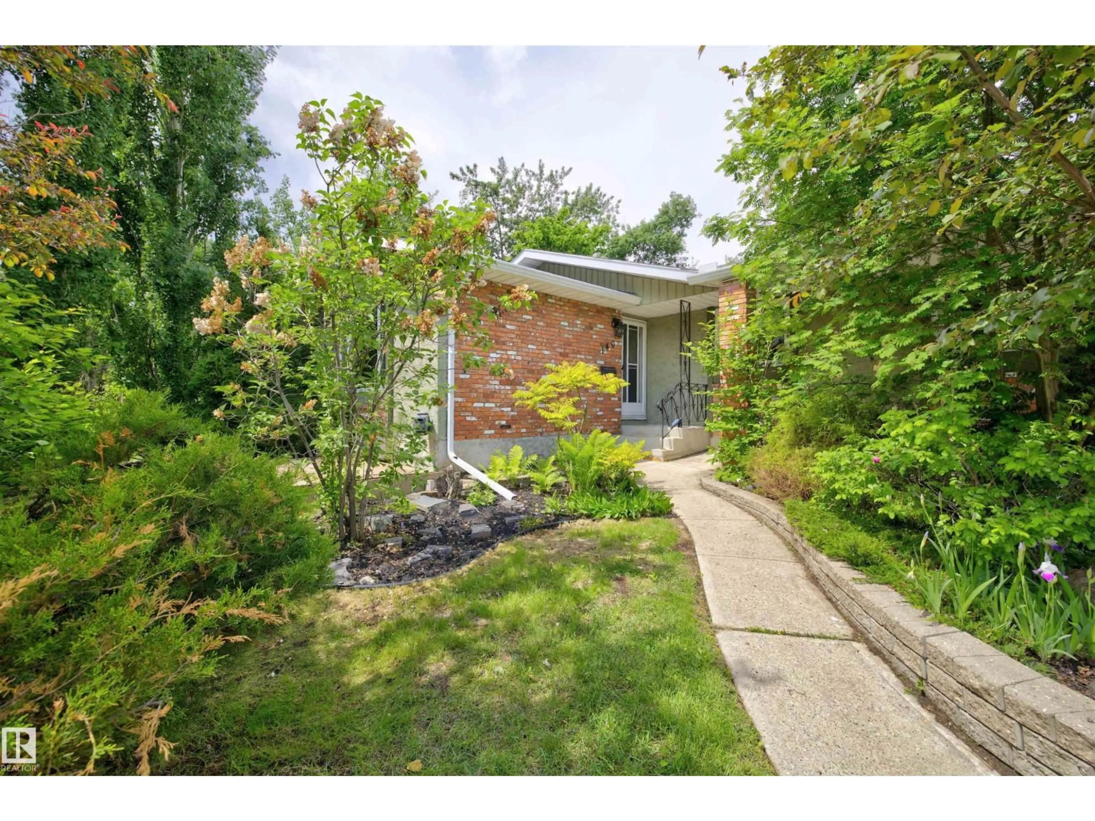 Unknown for 140 GREENGROVE AV, Sherwood Park Alberta T8A3C7