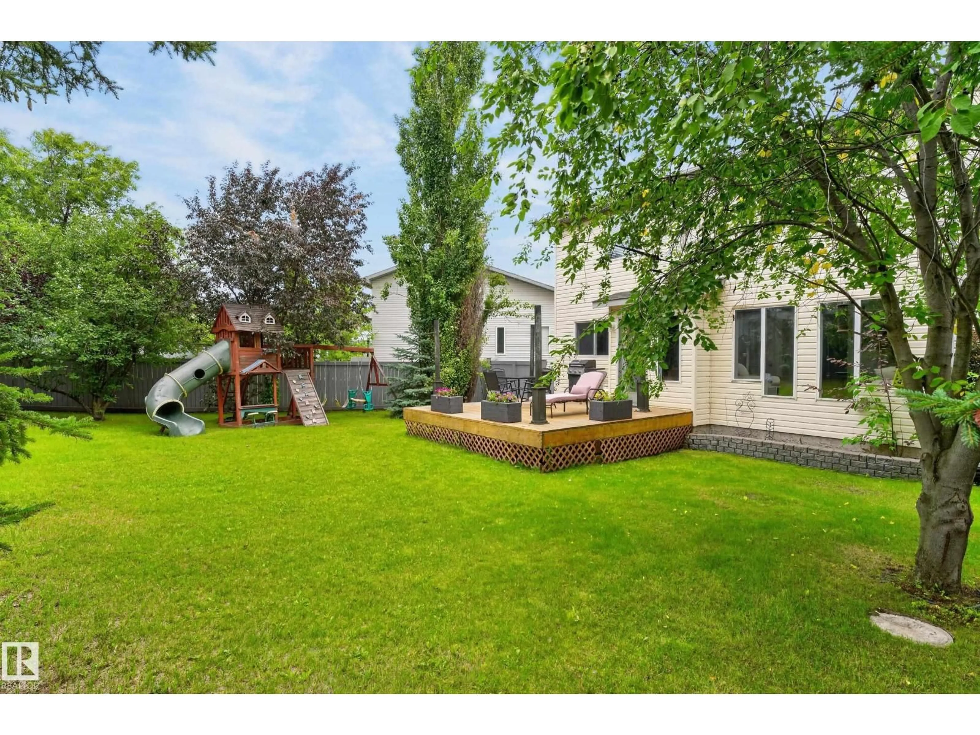 A pic from outside/outdoor area/front of a property/back of a property/a pic from drone, street for 12724 148 AV, Edmonton Alberta T6V1C4