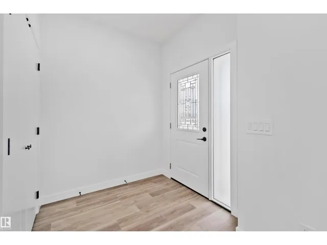 324 ROBERTS WD, Leduc 2