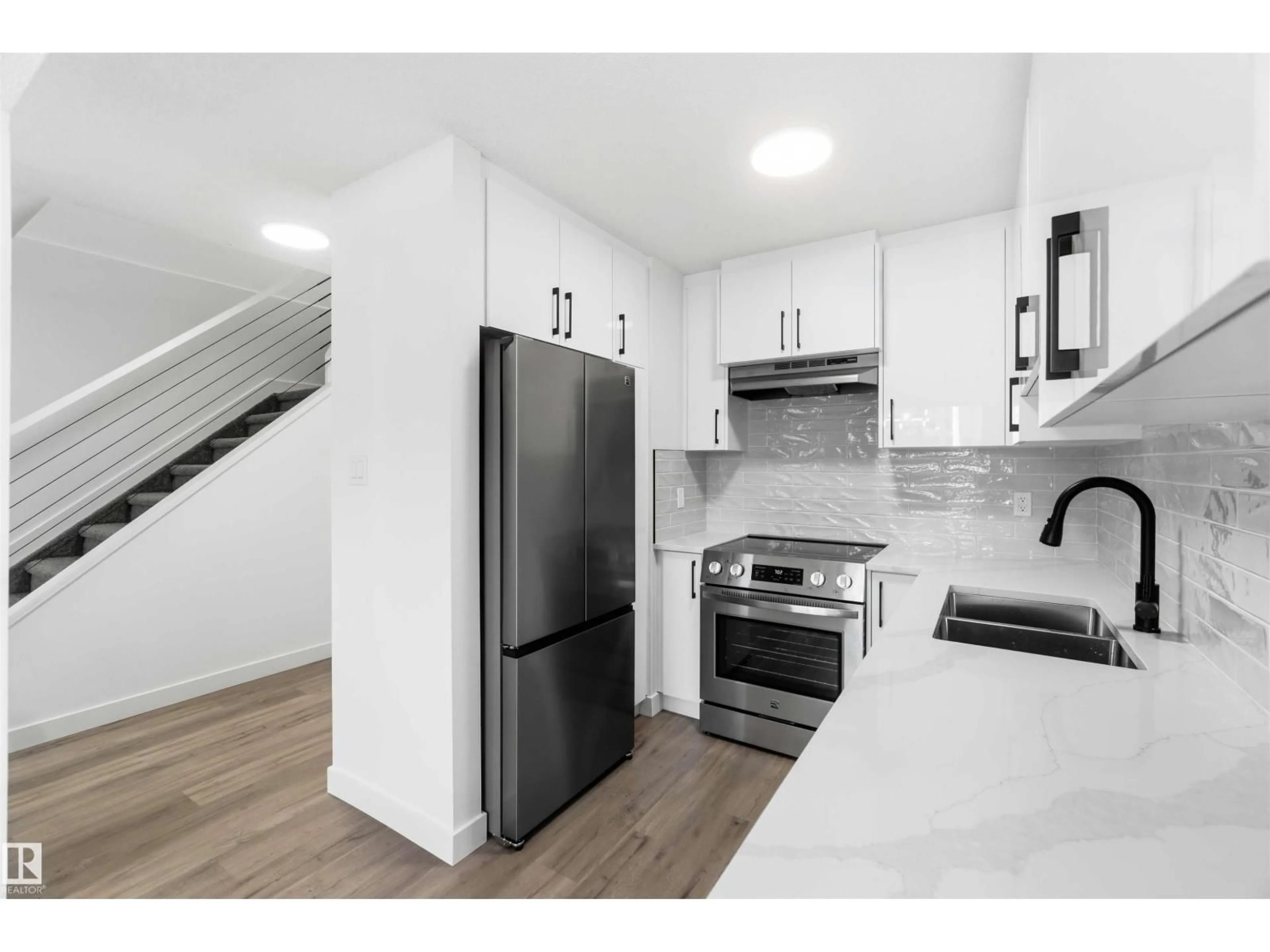 Open concept kitchen, unknown for 350 CLAREVIEW RD, Edmonton Alberta T5A4G6