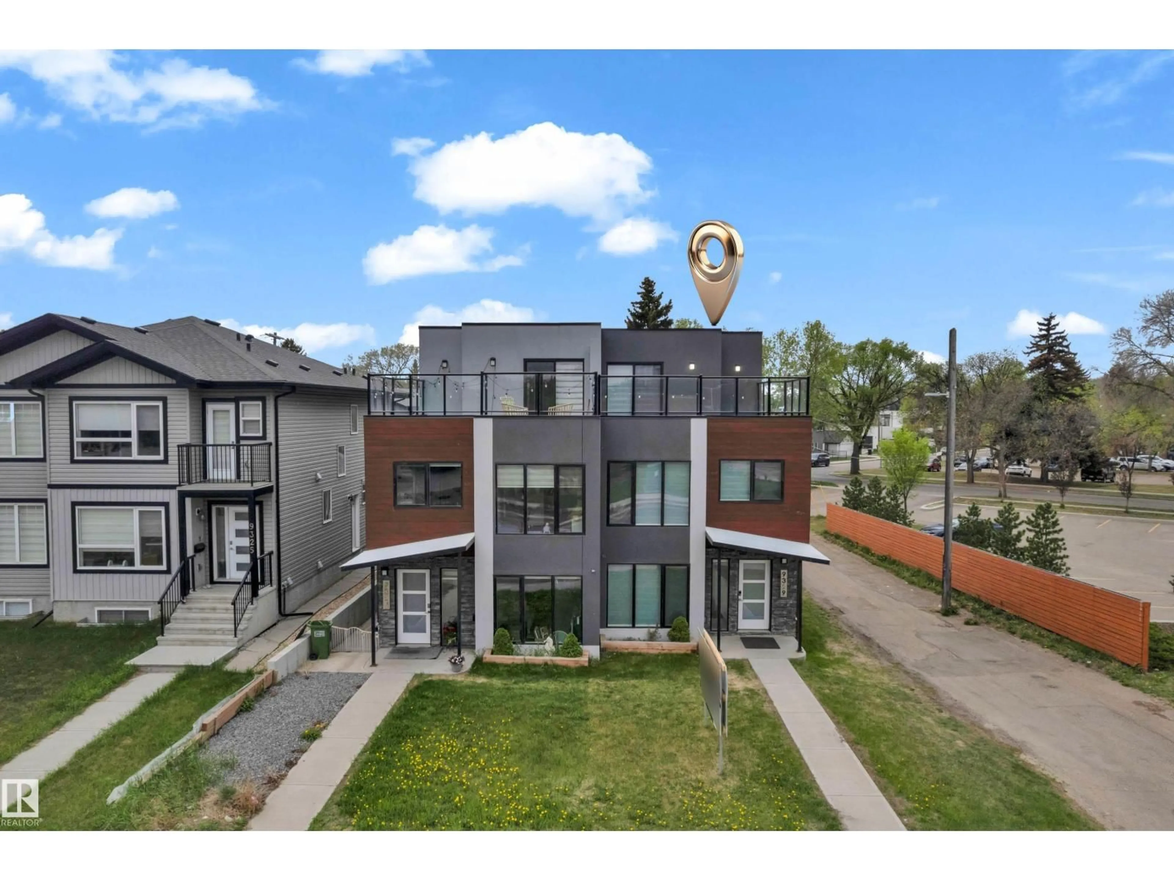 A pic from outside/outdoor area/front of a property/back of a property/a pic from drone, street for 9329 CONNORS RD, Edmonton Alberta T6C4B9