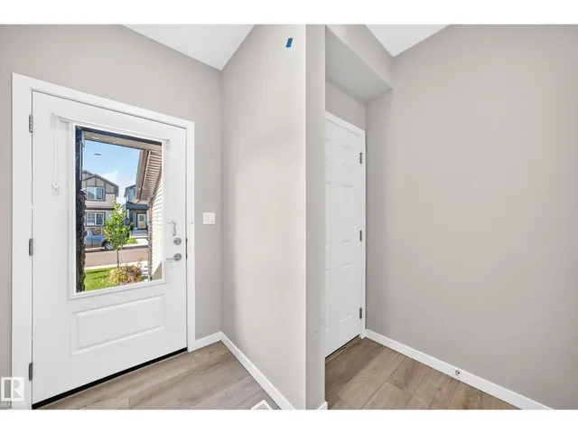 7056 182 AV, Edmonton 5