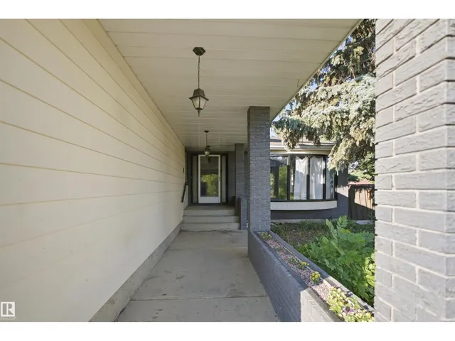 3432 HILL VIEW CR, Edmonton 3