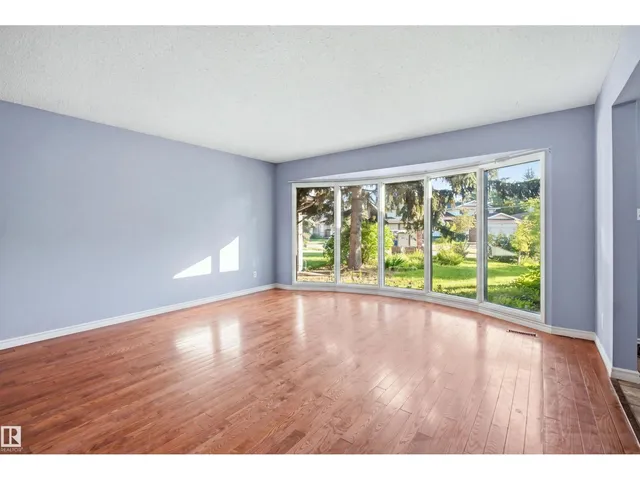 3432 HILL VIEW CR, Edmonton 5