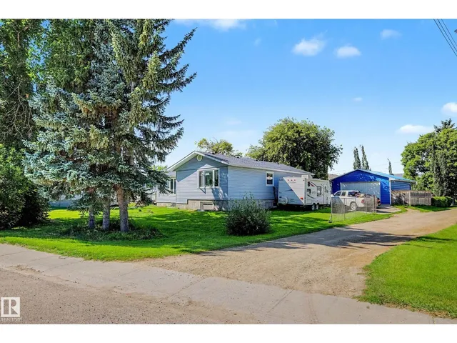 5208 51 ST, Millet 3