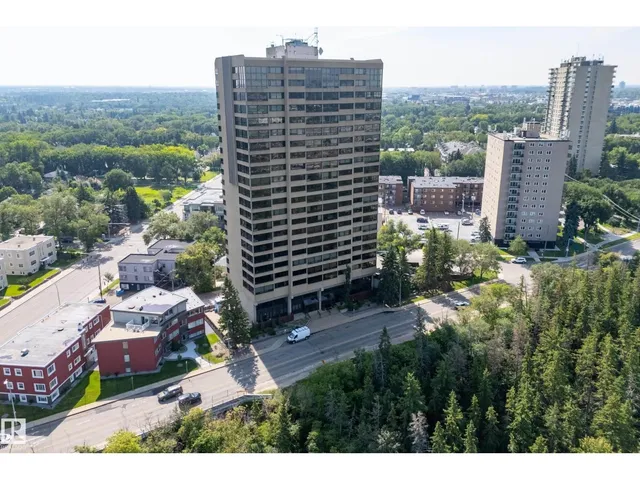 #303 - 9929 SASKATCHEWAN DR, Edmonton 2